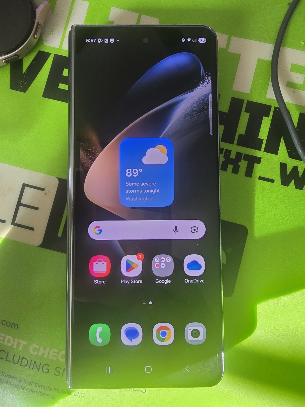 Samsung Galaxy Z Fold 4 SM-F936U1 T-mobile 256GB Lcd damage for part
