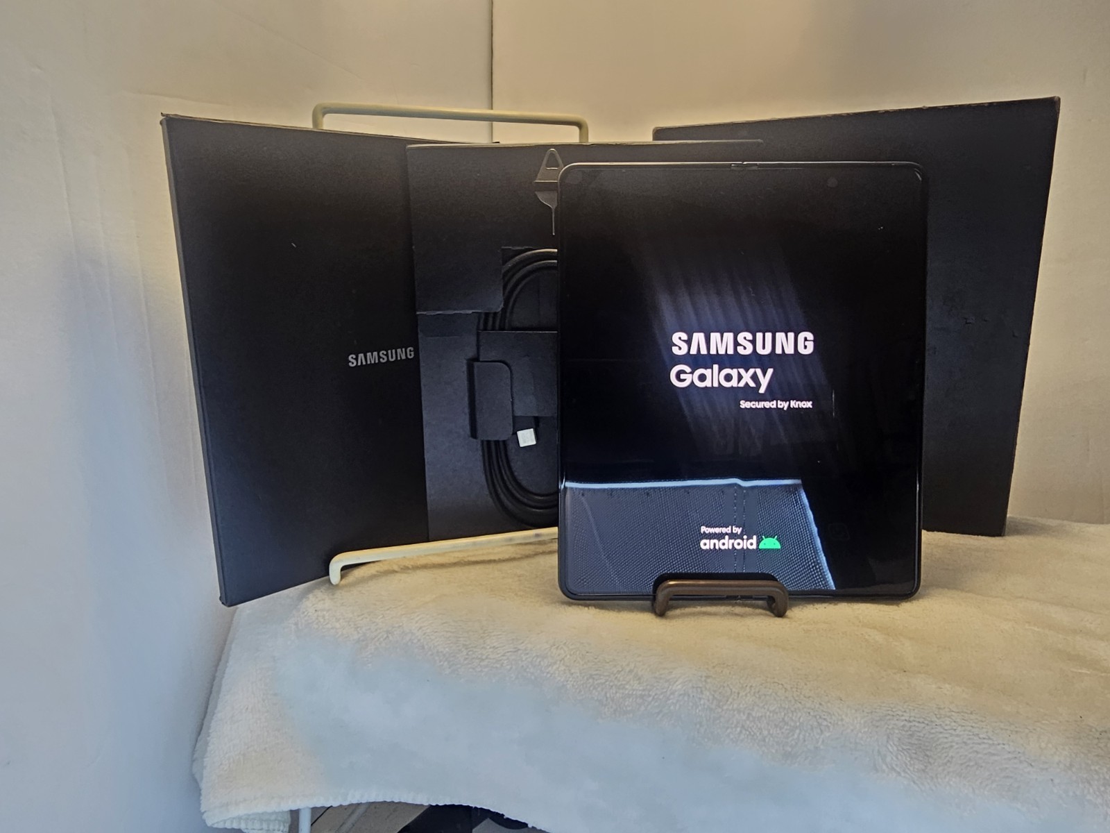 Samsung Galaxy Z Fold5 SM-F946U – 512GB – Phantom Black (Unlocked)