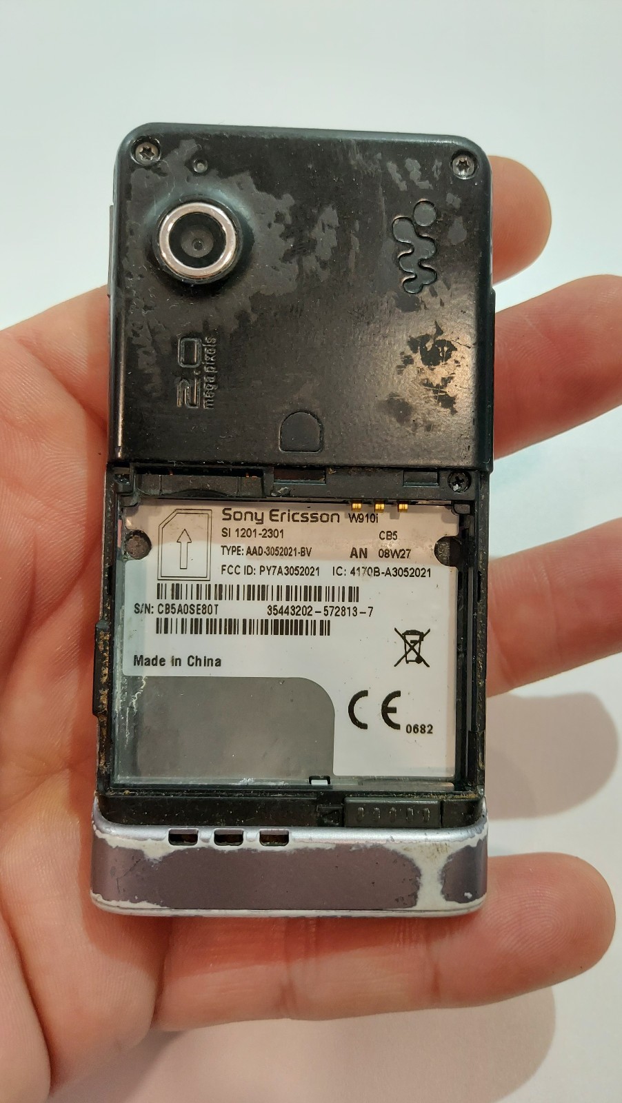 1537.Sony Ericsson W910i Very Rare – For Collectors – Unlocked