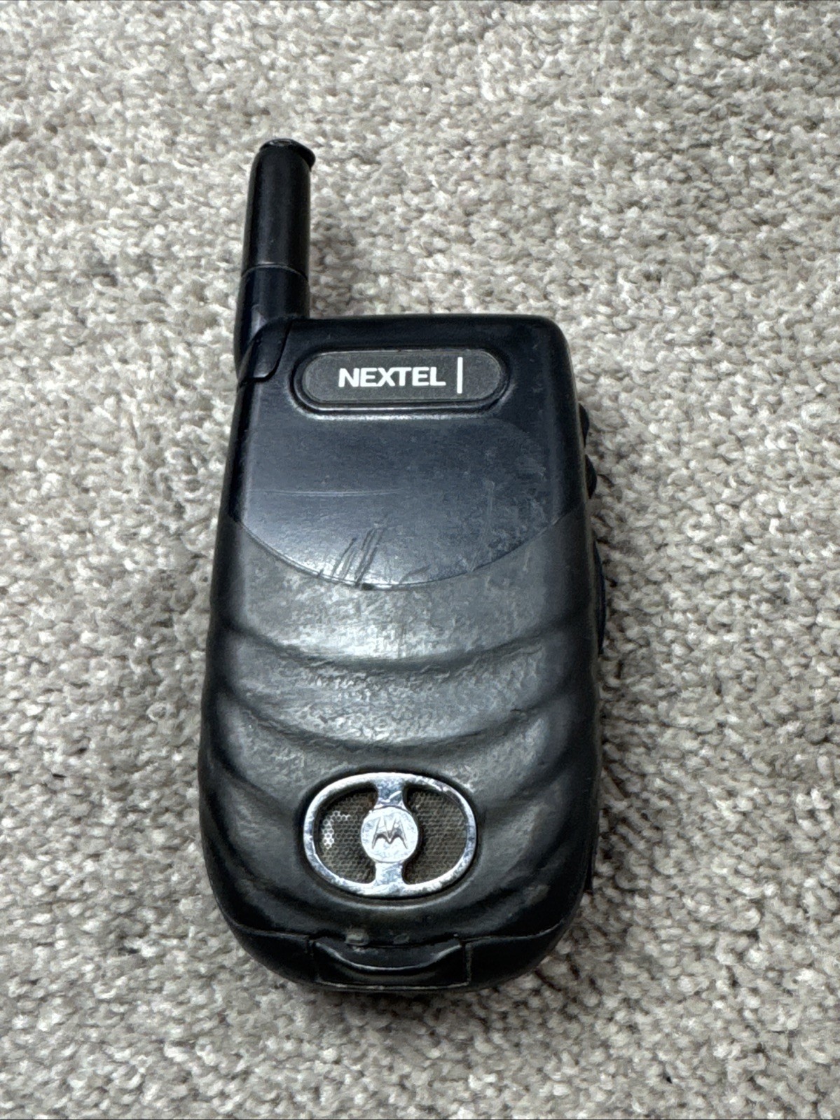 Motorola i series i530 – Black Nextel Cellular iDEN PTT Flip Phone