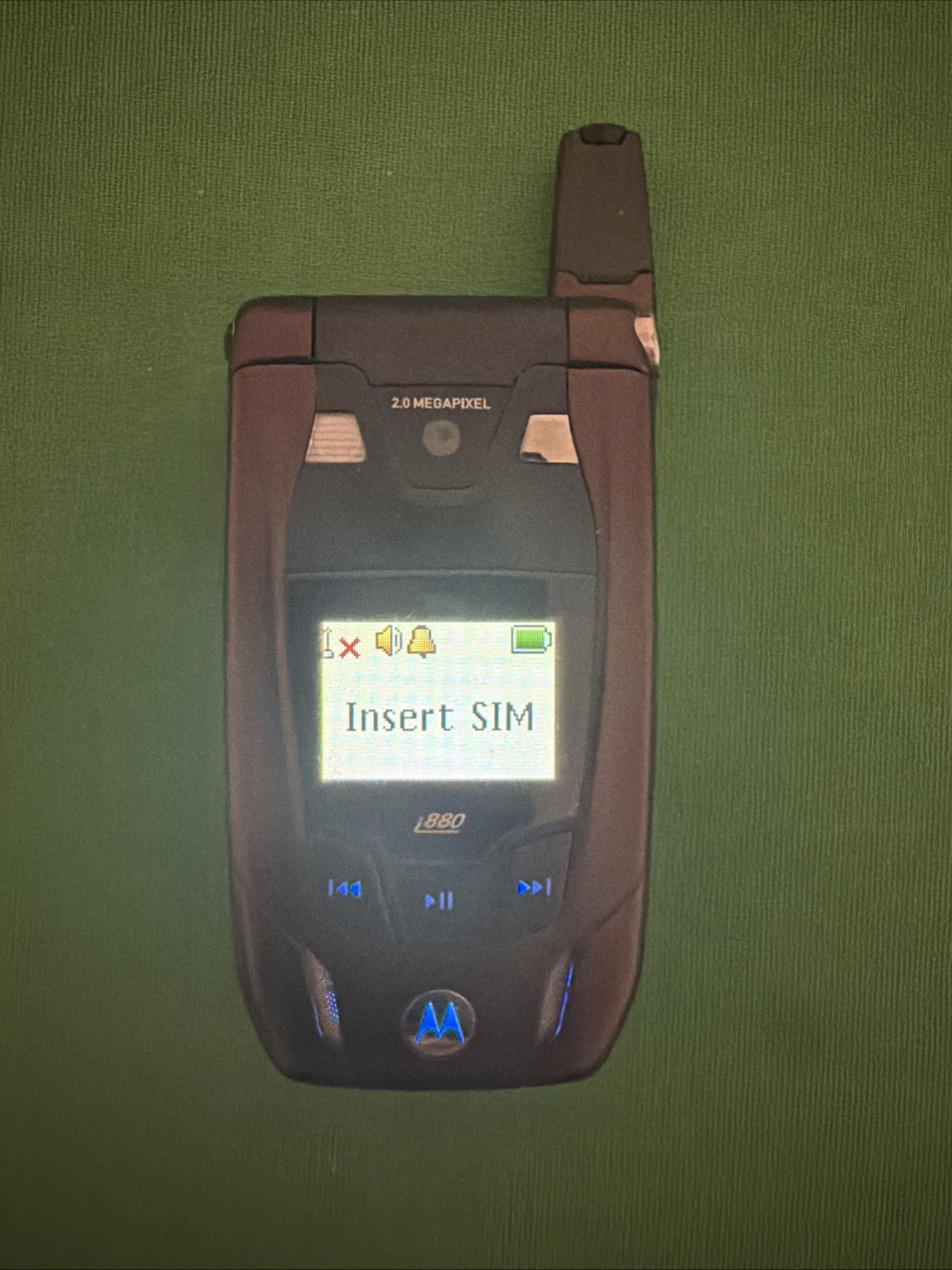 Motorola i series i880 – Brow/Black ( Nextel ) Very Rare iDEN PTT Flip Phone