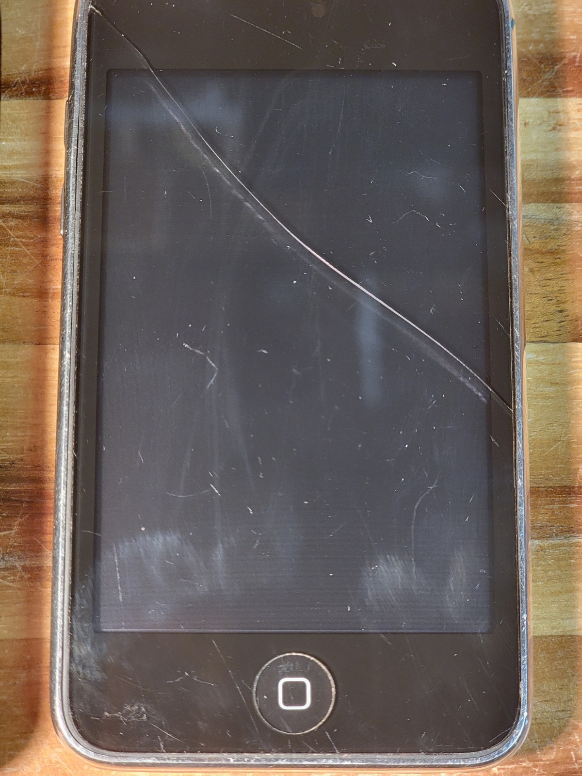 Apple iPhone 3G 8GB A1241 And Ipod Touch 8gb A1288 Read Description