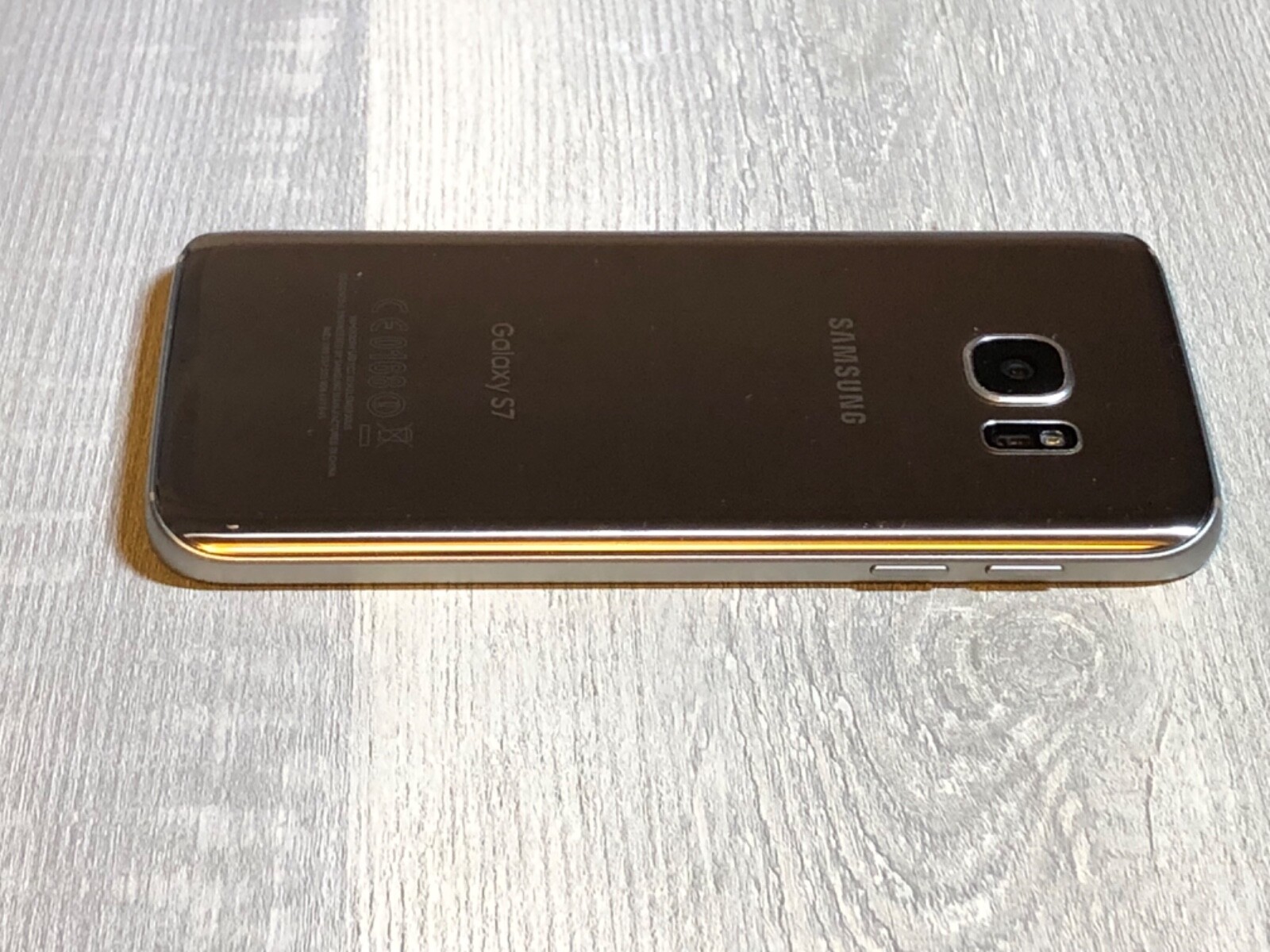 Original Samsung Galaxy S7 G930U 32GB Unlocked 4G LTE SmartPhone Good Gold US