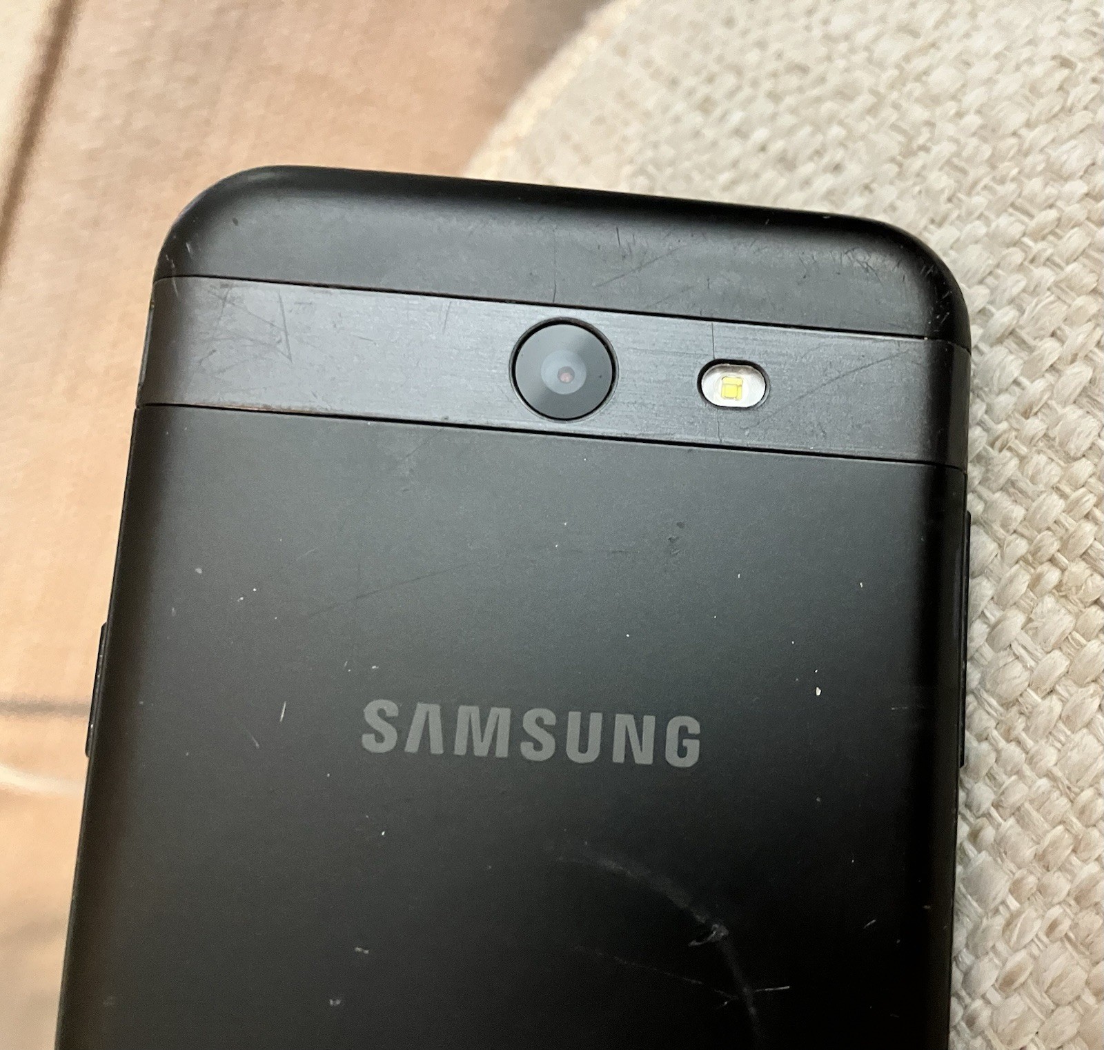 samsung galaxy j3 luna pro
