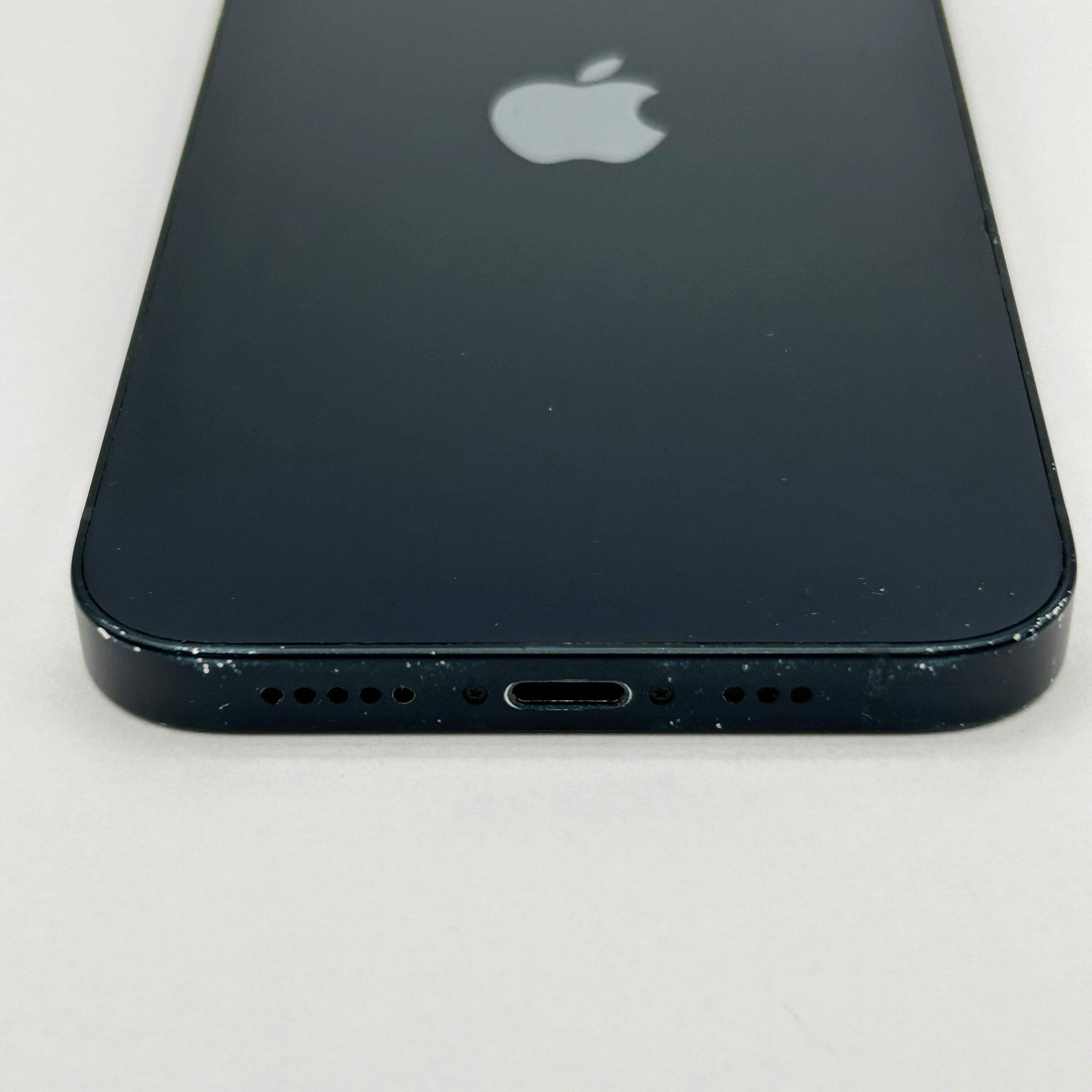 Apple iPhone 14 – 128 GB – A2649 – Midnight (Unlocked) – 85% BH