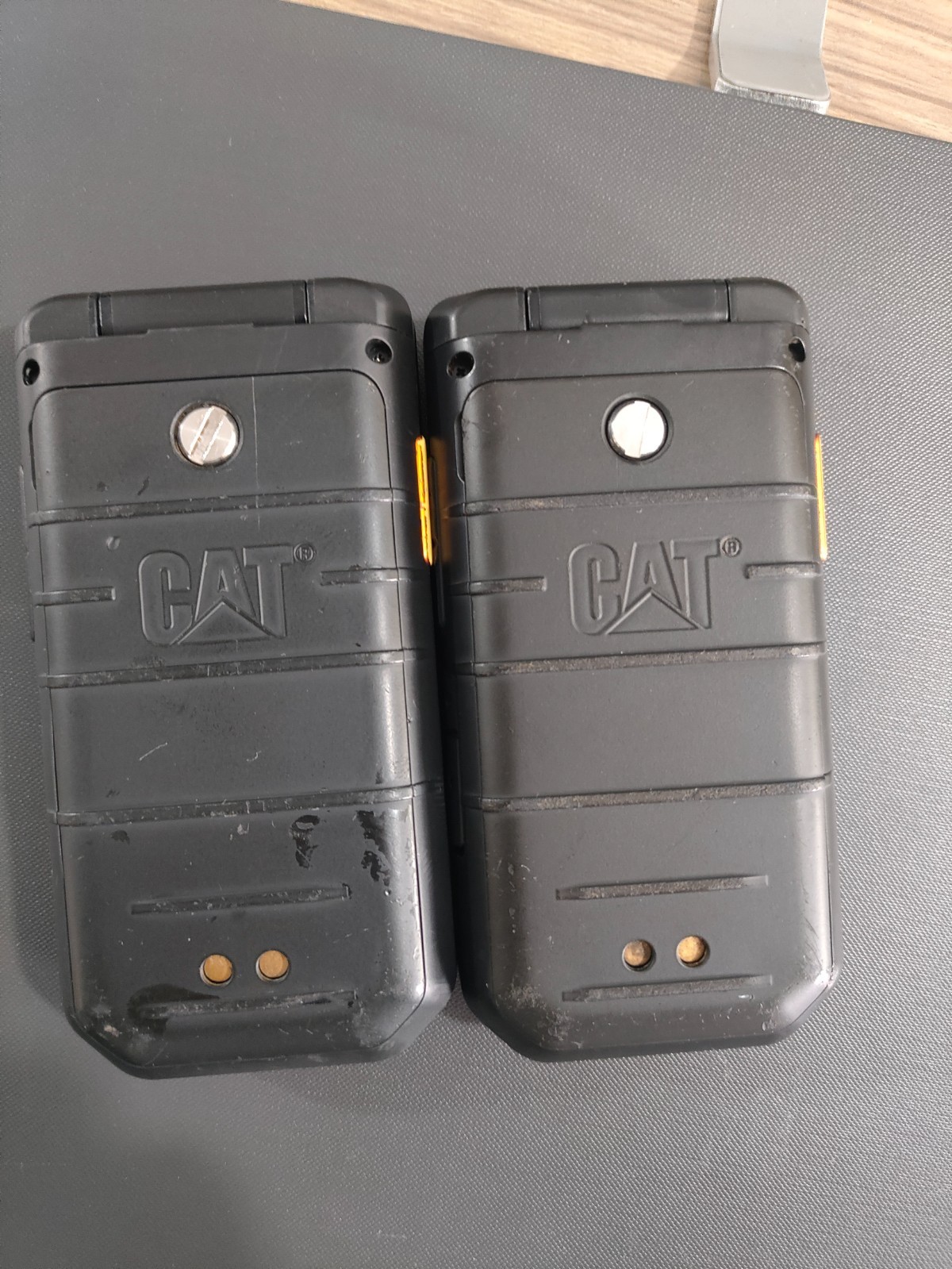 CAT S22 Rugged Flip Phone Unlocked T-Mobile 16GB Smart Cell Phone Tested Good