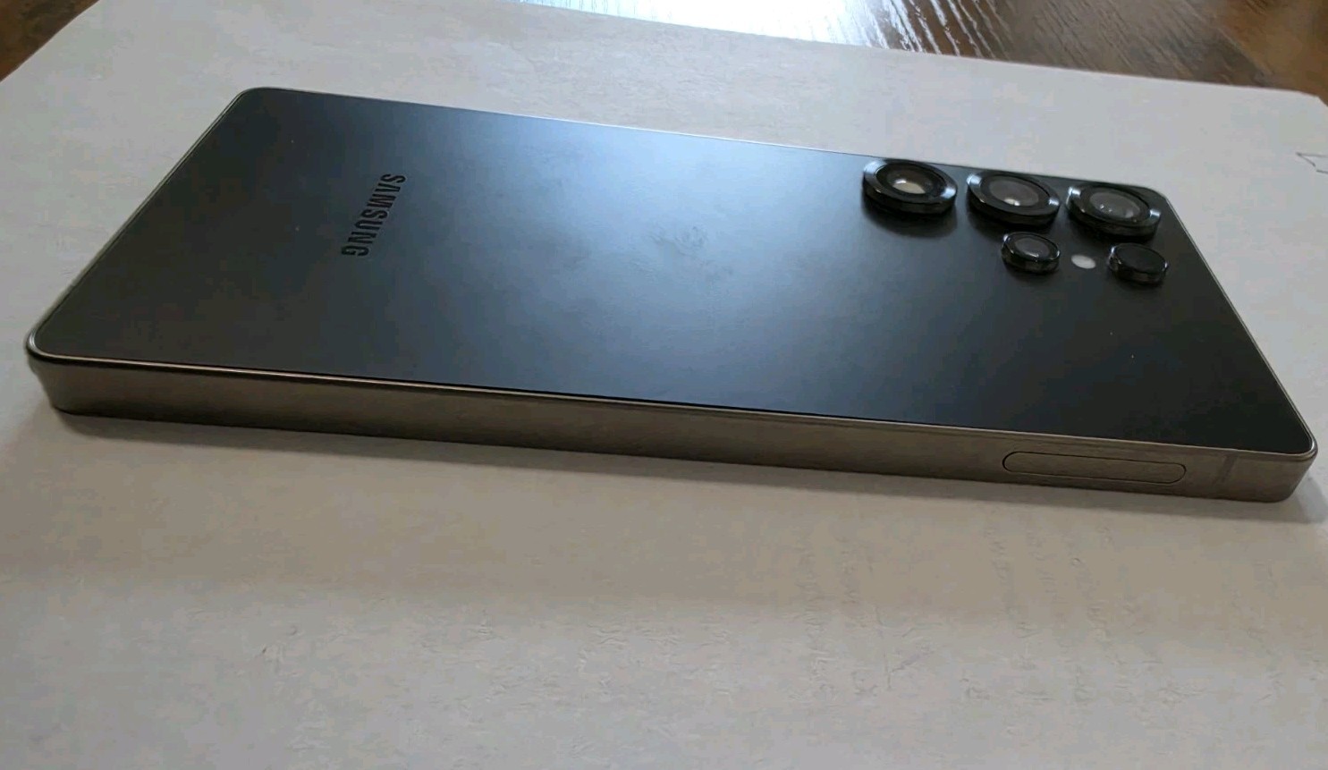 Samsung Galaxy S25 Ultra 256GB Smartphone Unlocked – Excellent Carbon Fiber