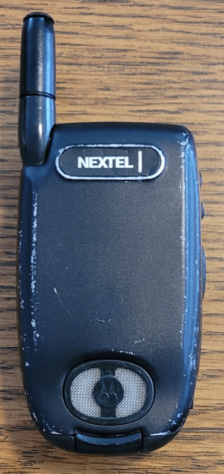 Motorola i710 – Black and Silver ( Nextel ) Rare Cellular iDEN PTT Flip Phone
