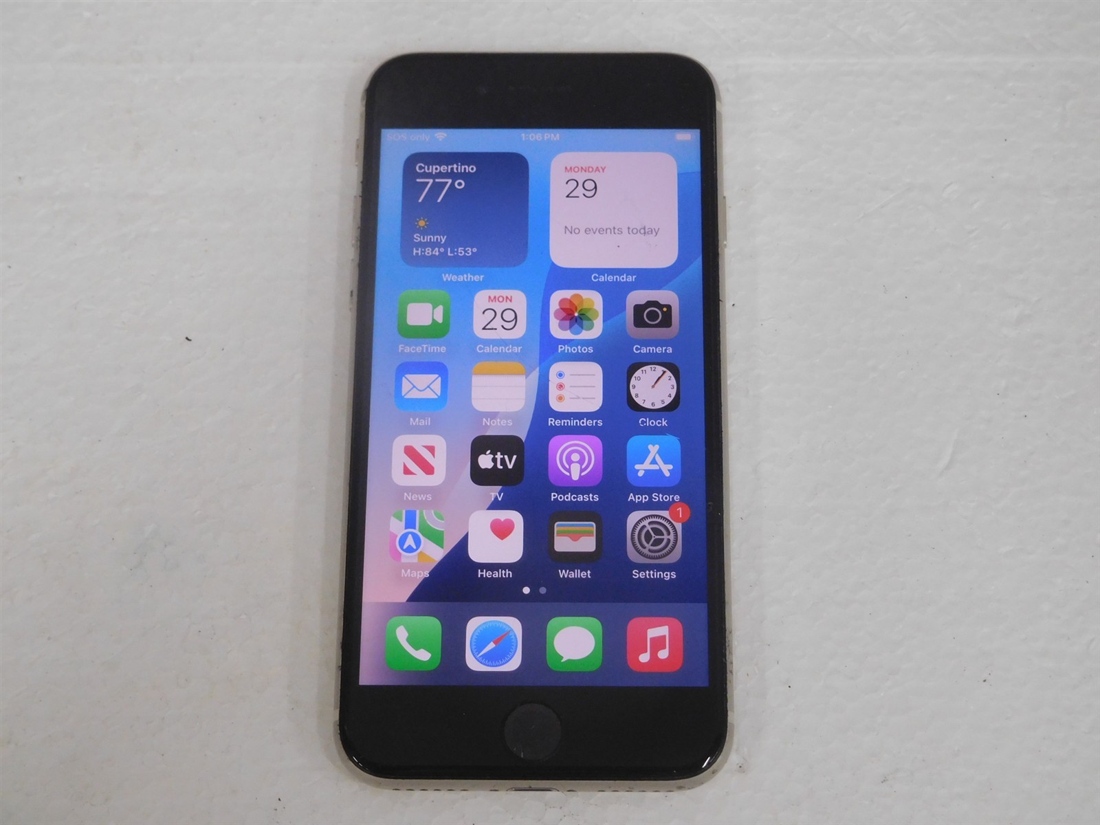 Spectrum Apple iphone SE 3rd Gen MMX53LL/A 64GB Smartphone ( read) #238 (L7)