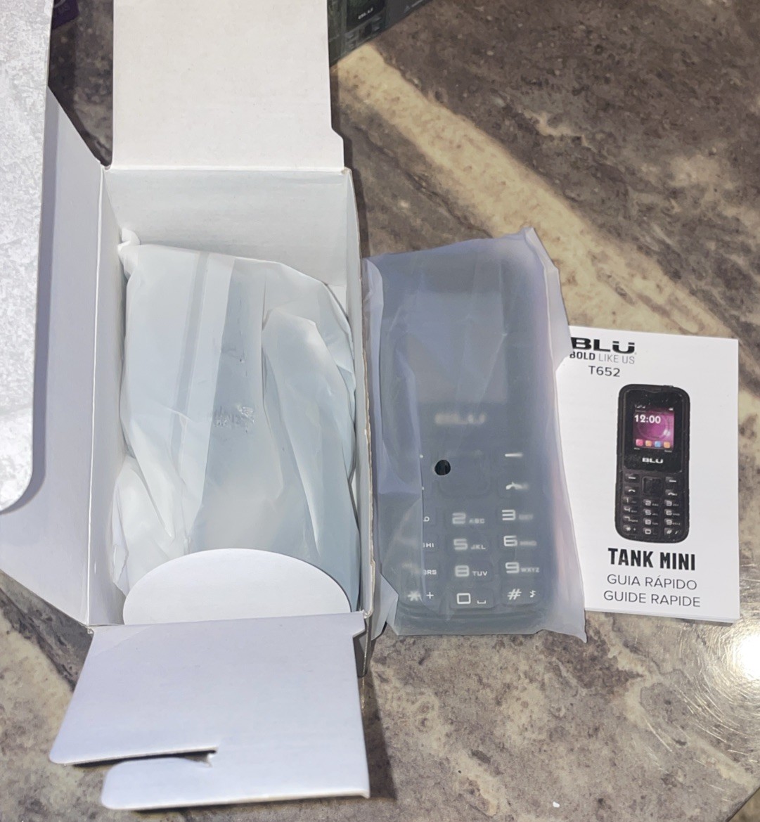 Blu Tank Mini T652 GSM Dual Sim Unlock Free Shipping