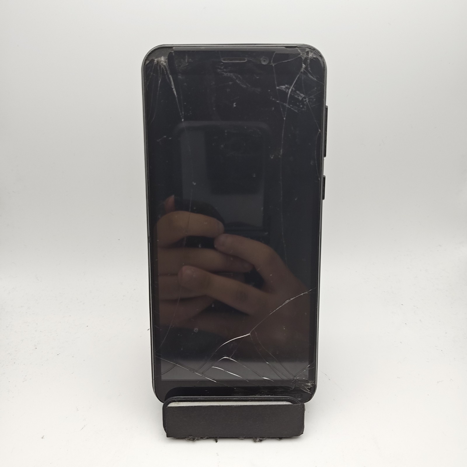 Cloud Mobile Stratus C7 Smartphone (Truconnect) – 16GB Black – CRACKED #3969