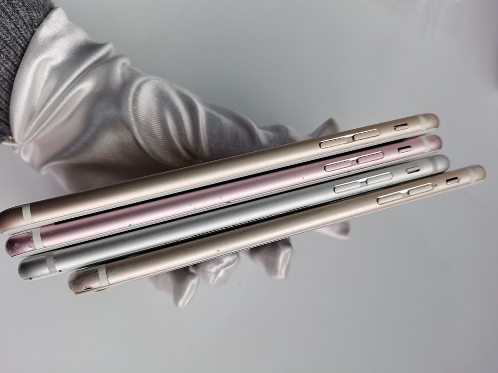 Apple iPhone 6s Plus (Unlocked) – 16GB/32GB/128GB – 5.5″ Usedphone Fully working