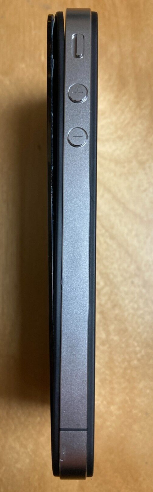 Apple iPhone 4 32GB Black (AT&T) A1332 (GSM) MC319LL/A (SEE DESCRIPTION)