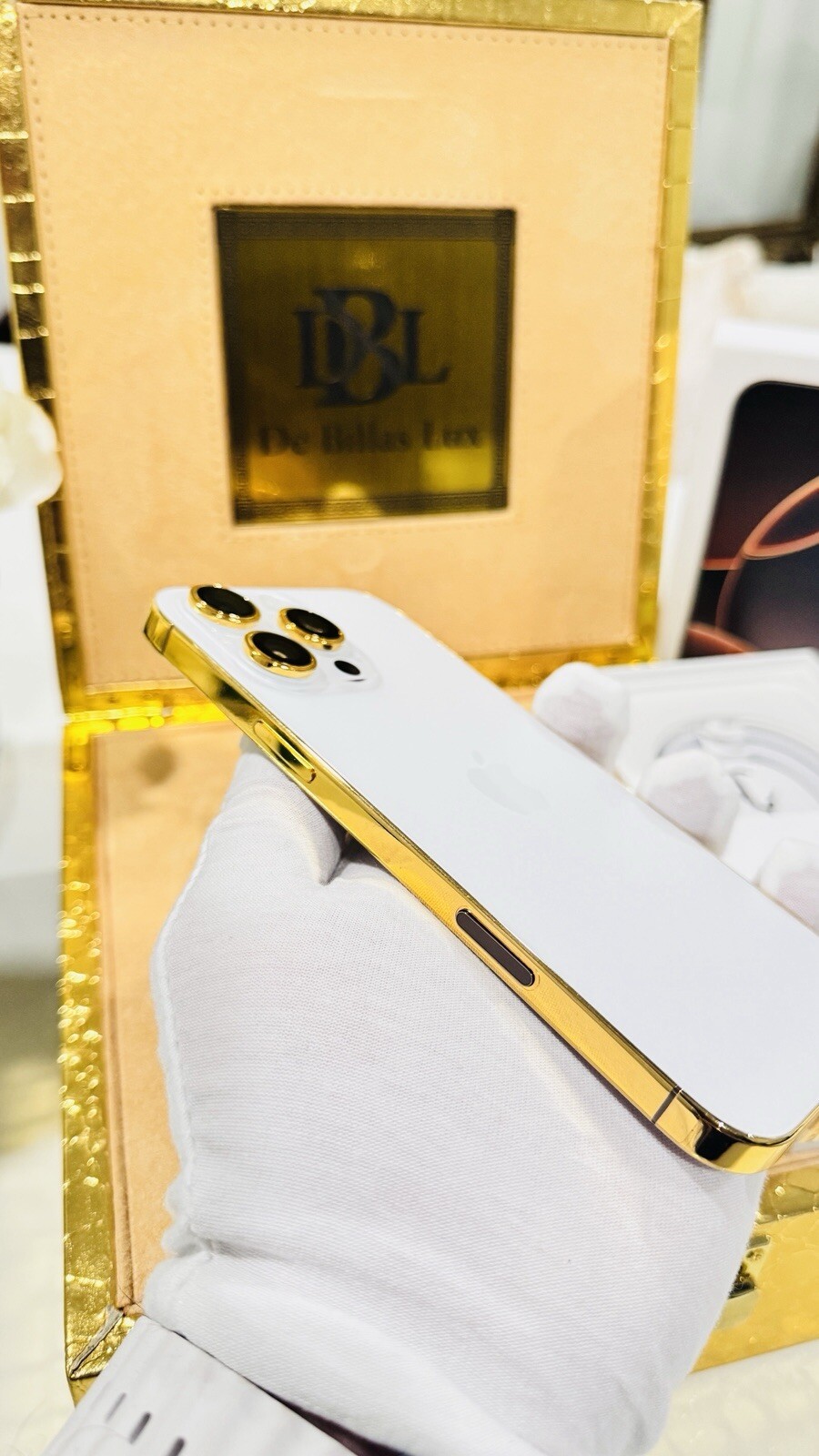 CUSTOM 24k Gold Plated Frame Apple iPhone 17 Pro Max 1 TB White Back Unlocked