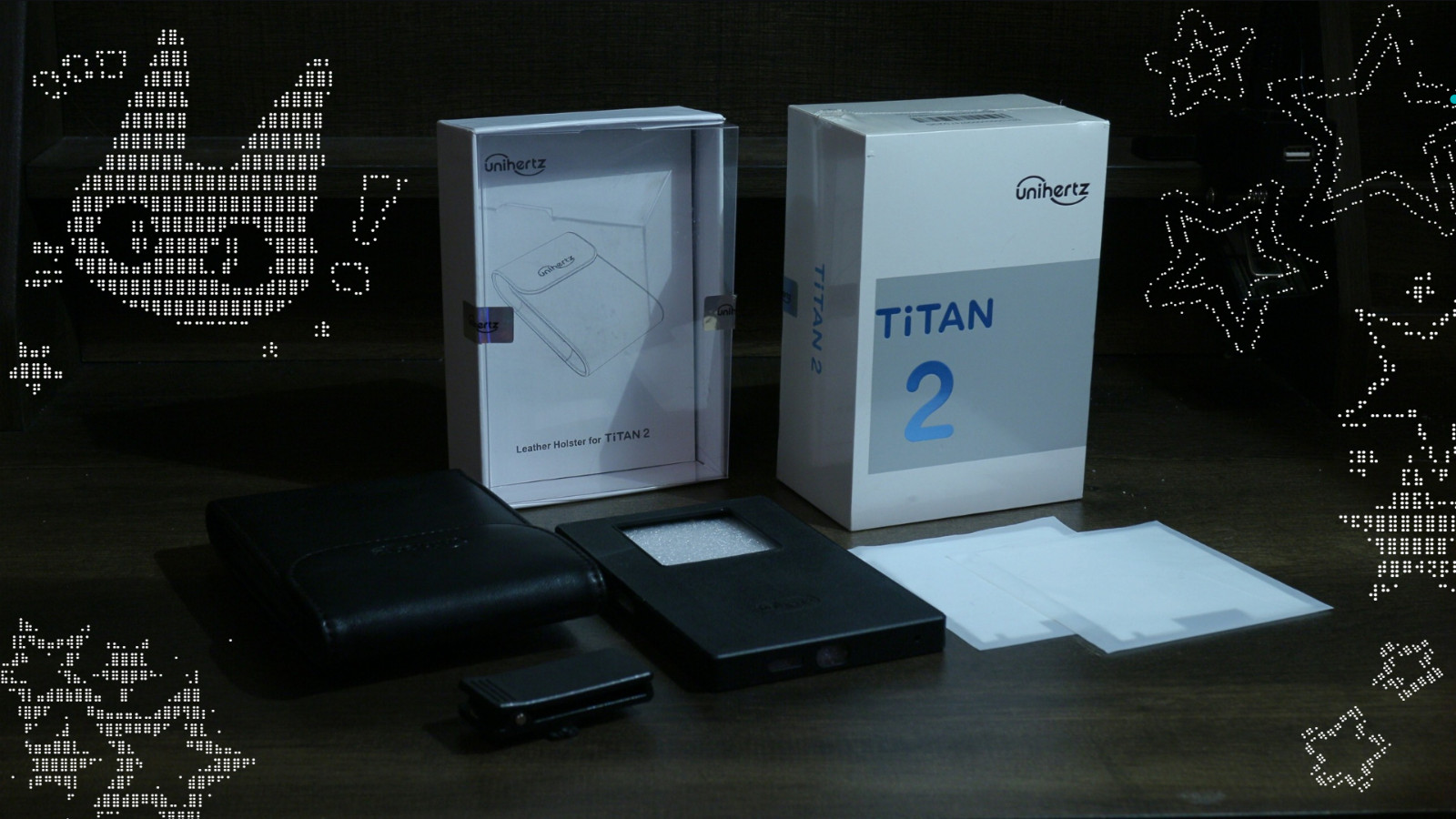 |˶˙ᵕ˙ )ﾉﾞ NEW Sealed Unihertz Titan 2 with Leather Holster + Accessories ✧