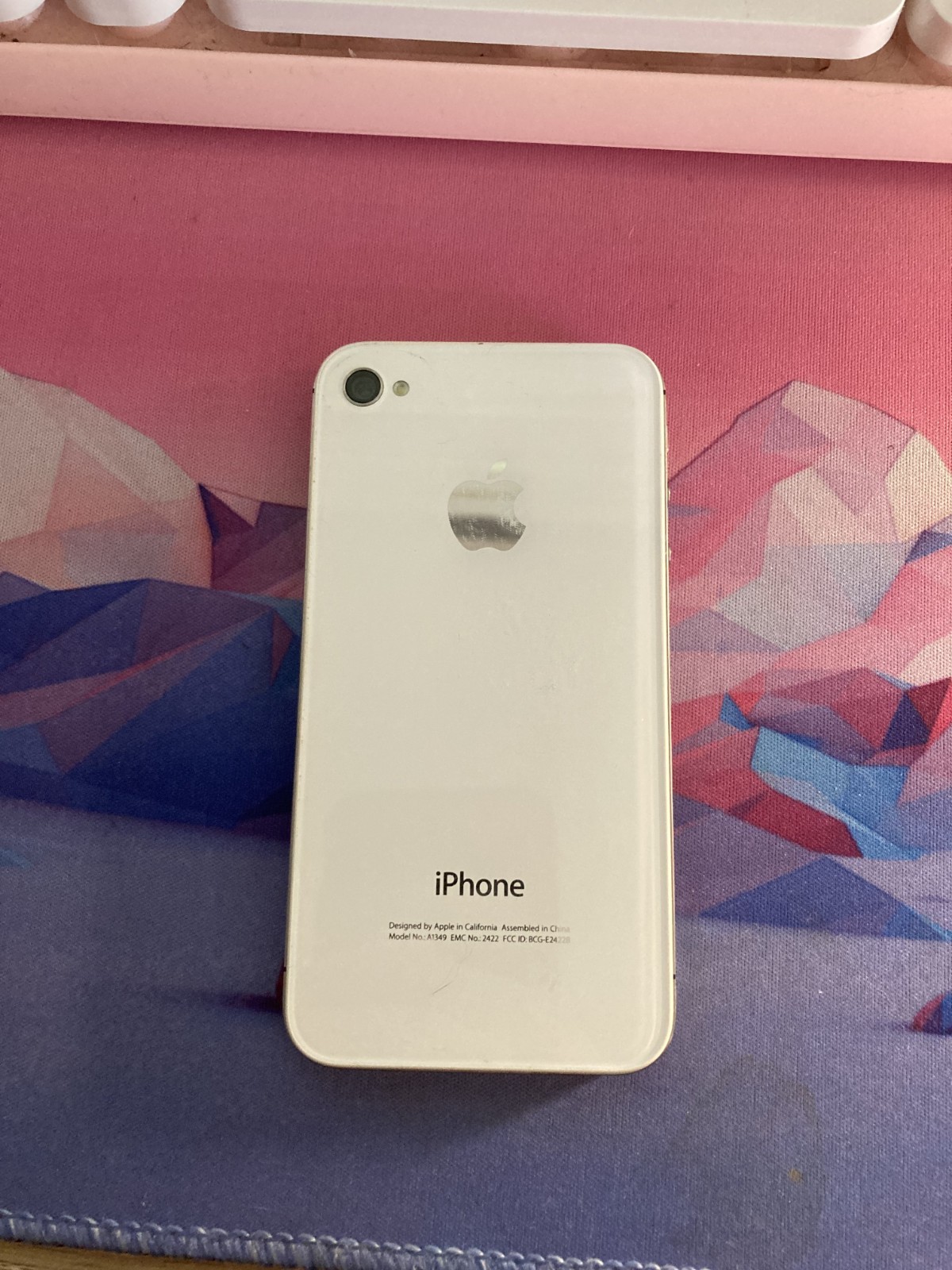 Apple iPhone 4 – 16 GB – White (Verizon)