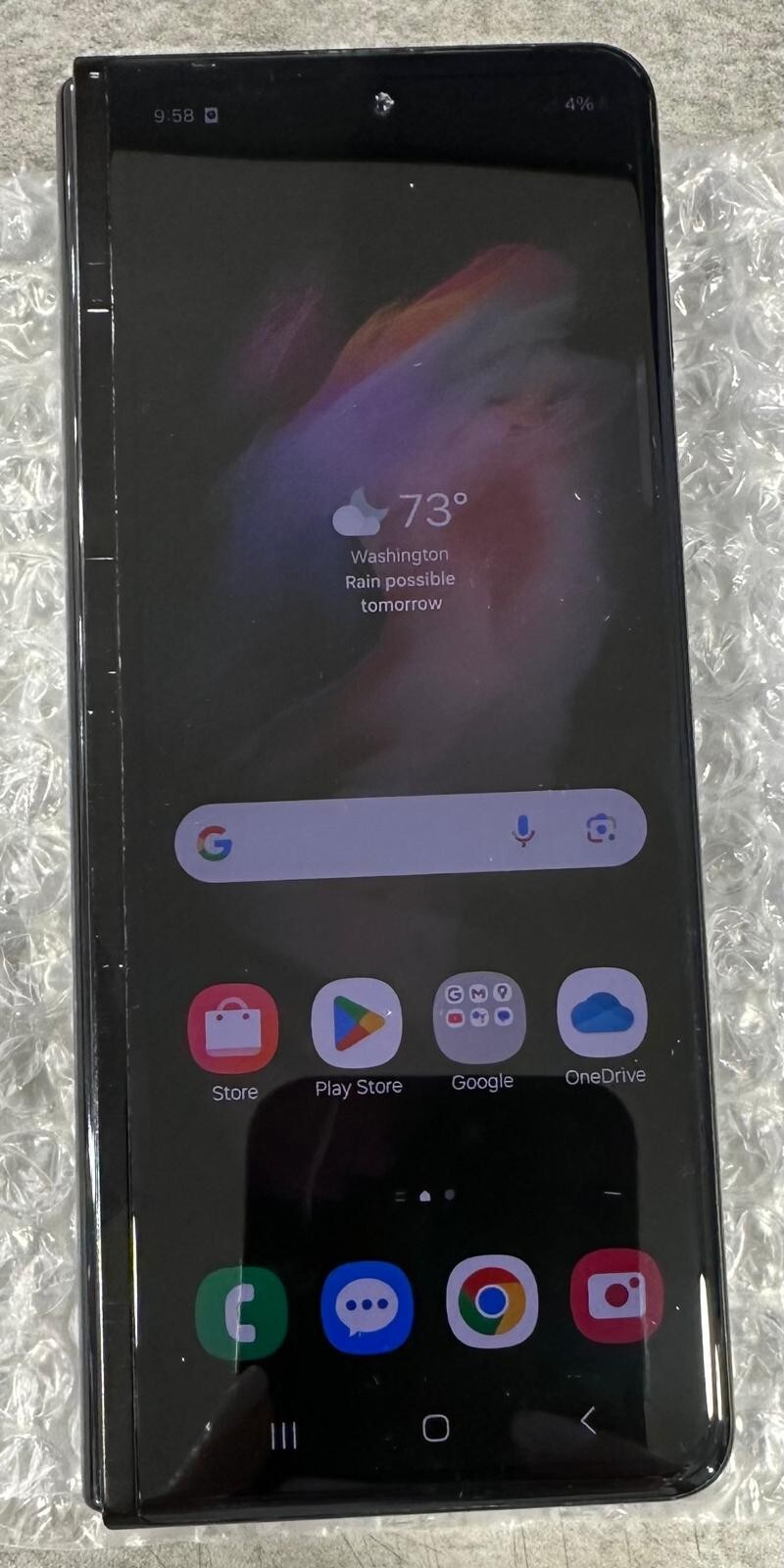AS-IS Samsung Galaxy Z Fold3 SM-F926U – 256GB – Phantom Black Damaged