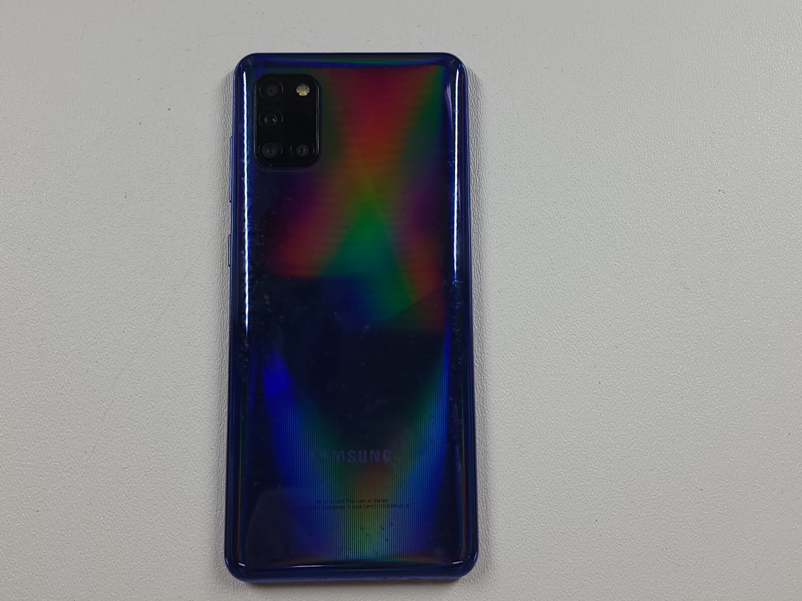 Samsung Galaxy A31 (SM-A315G/DS) 64GB (GSM Unlocked) Dual SIM – CRACKED – M769