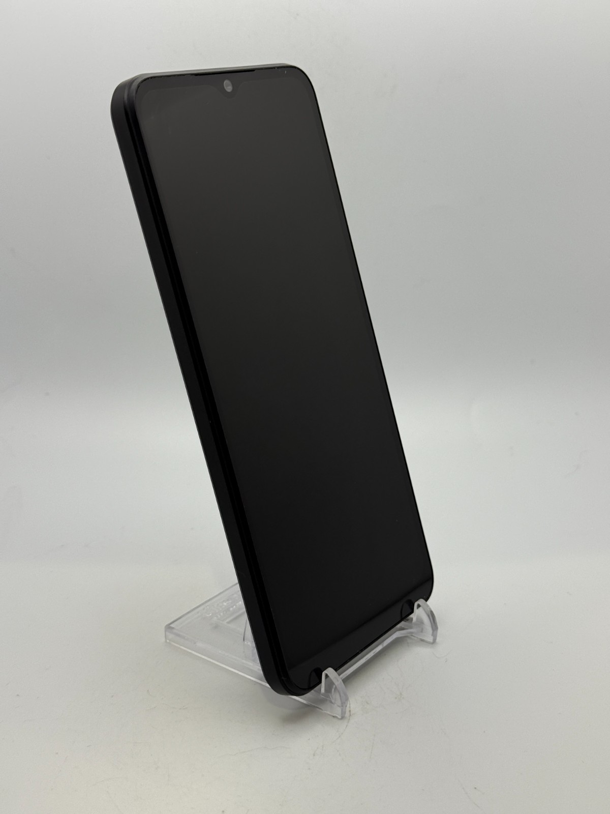 Wiko Voix U10 – Black – 32GB – (Unlocked) – Smartphone – Works Great – Used