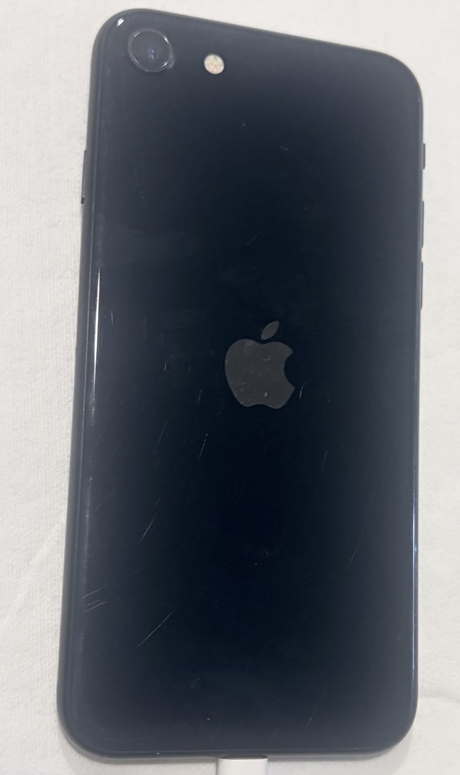 Apple iPhone SE 3rd Gen 64GB Midnight AT&T Locked 100% Battery Health