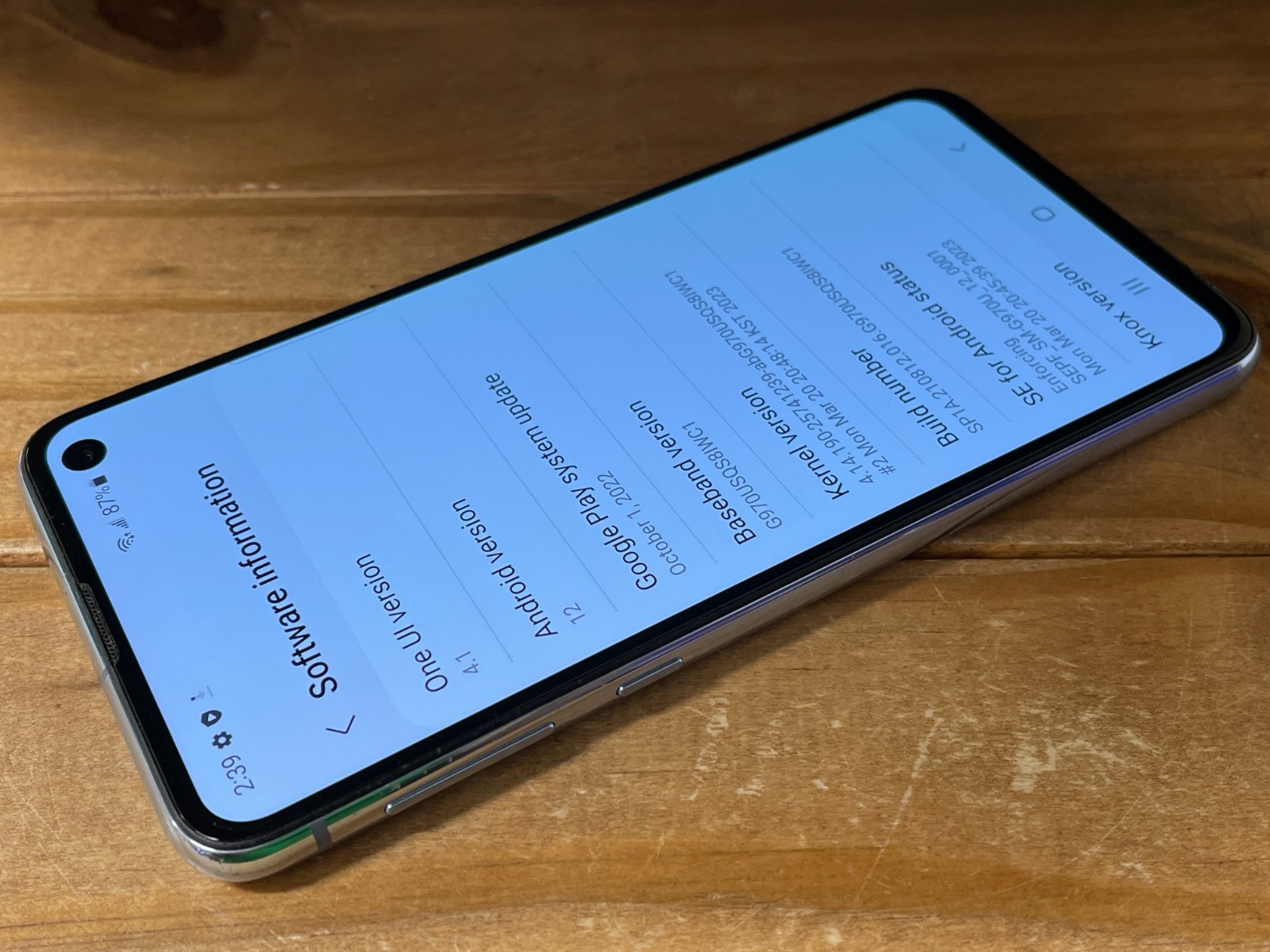 Samsung Galaxy S10e – SM-G970U – 128GB – Blue (Unlocked) Works – 90% Bat.