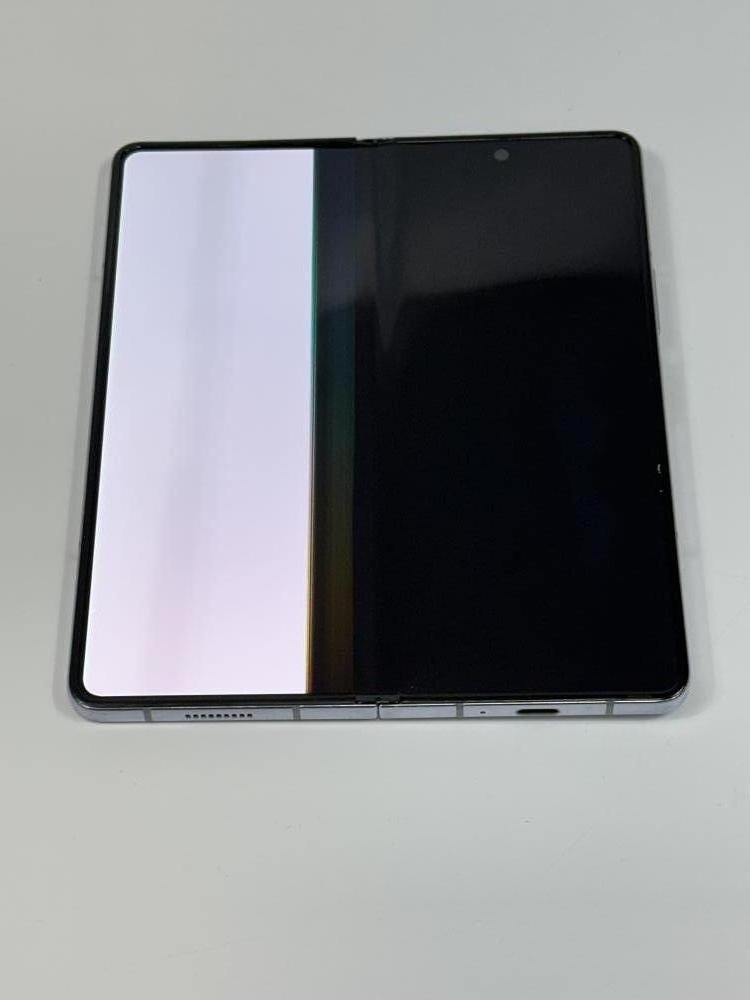 Samsung Galaxy Z Fold5 512GB SM-F946U Icy Blue (Unlocked) – Broken