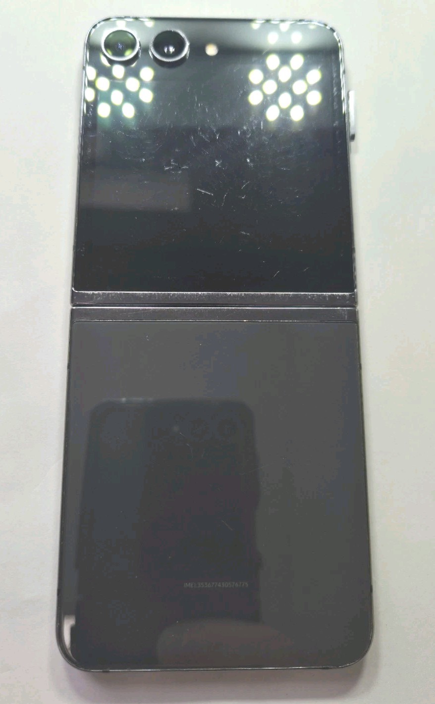 Samsung Galaxy Z Flip 5 5G SM-F731U AT&T/CRICKET ONLY 256GB Graphite *USED*