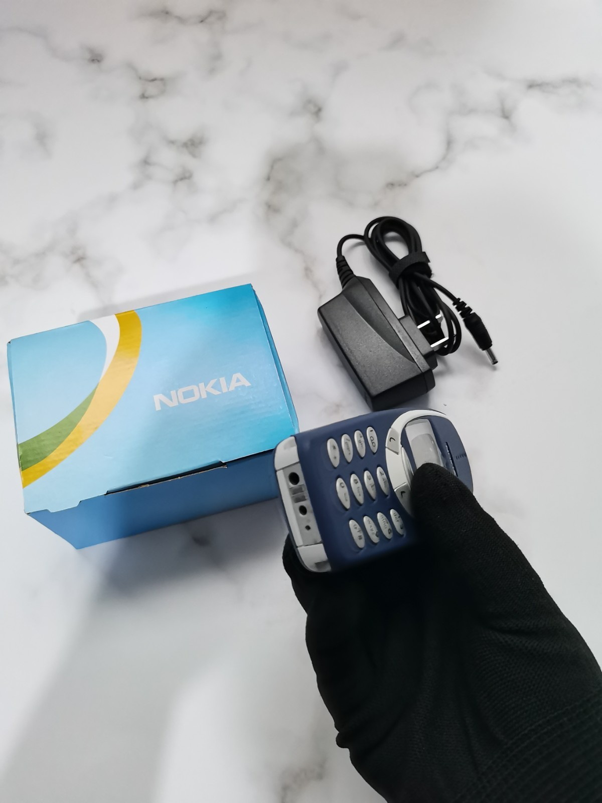 Nokia 3310 – (Unlocked) 2G – 16 MB – Blue – Rare Cellphone -For collectors
