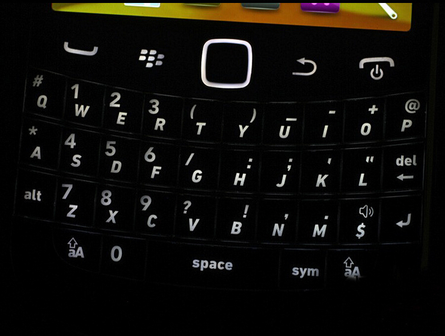 Unlocked Original BlackBerry 9900 Bold Touch Mobile Phone 8GB 3G 5MP Smartphone