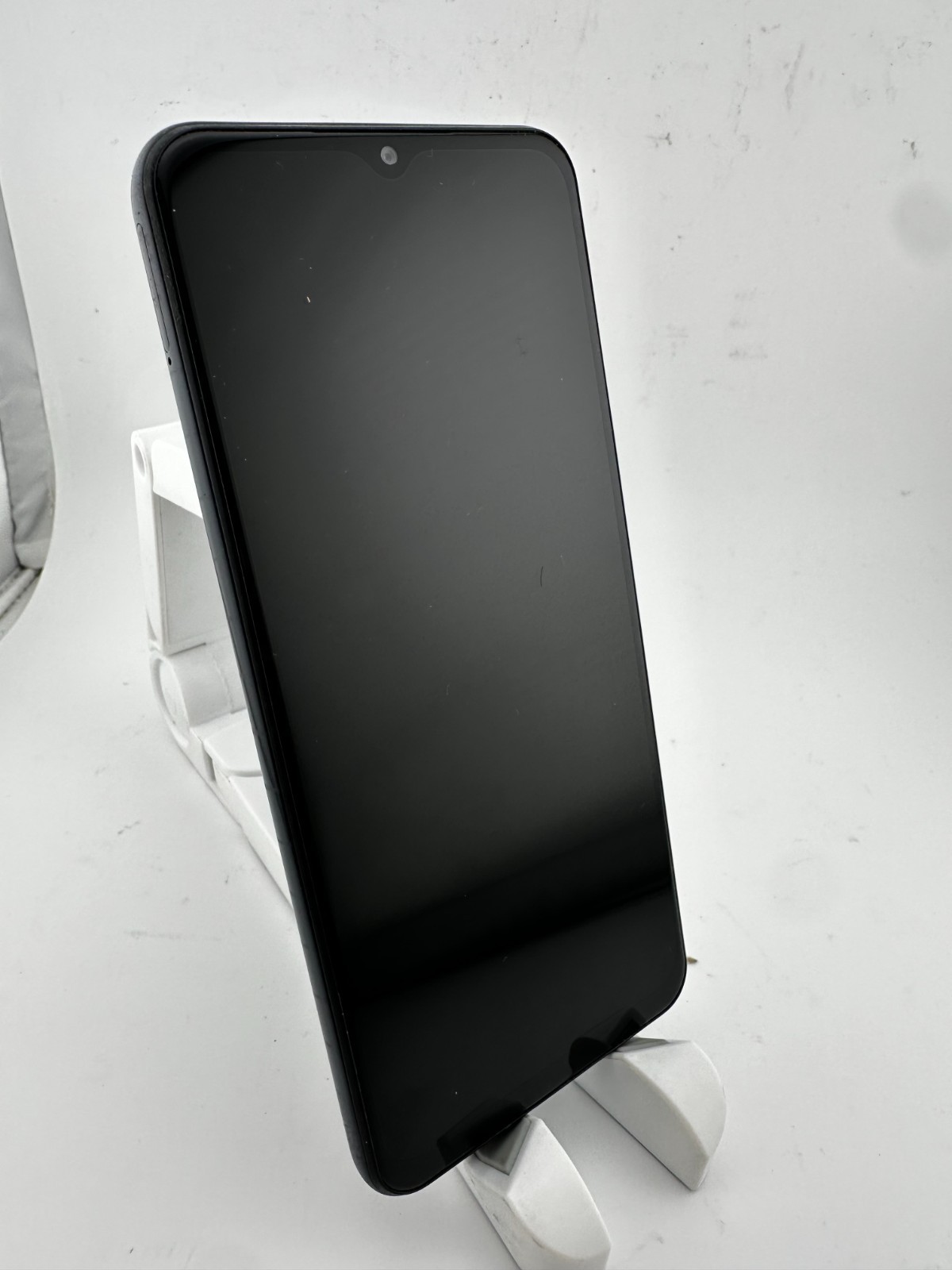 Samsung Galaxy A13 SM-A135U – 32GB – Black (T-Mobile)