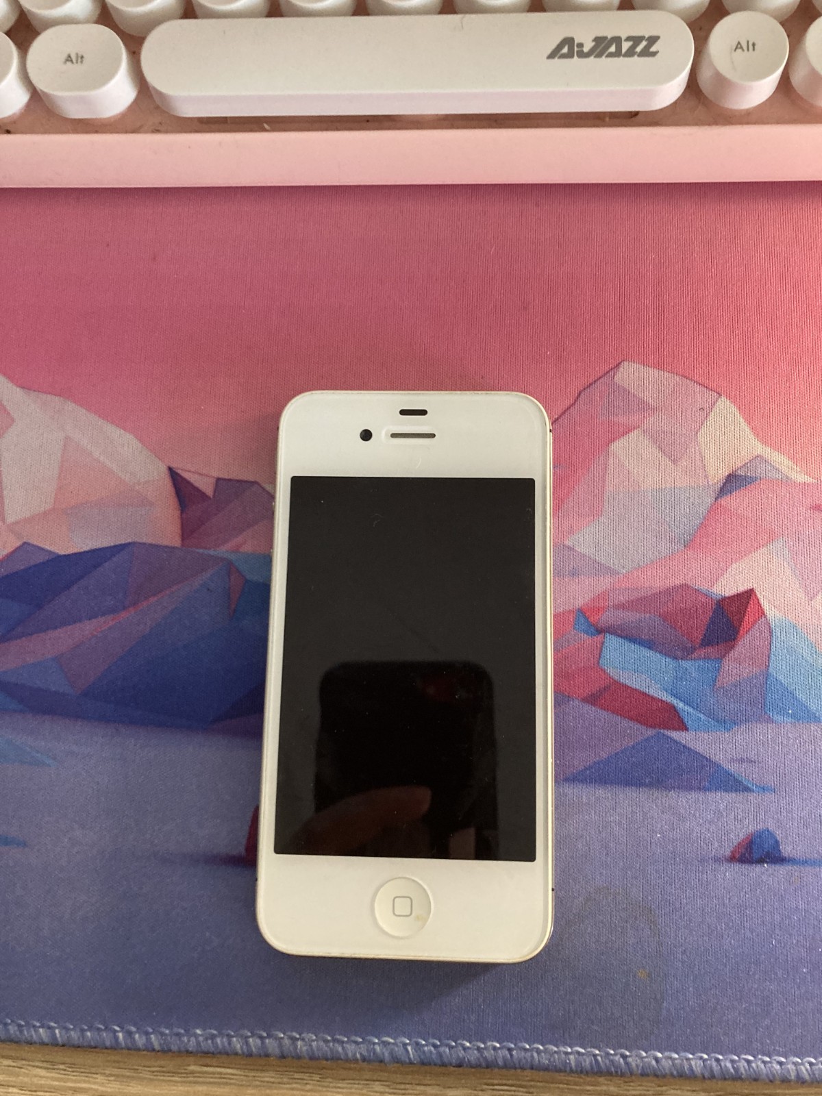 Apple iPhone 4 – 16 GB – White (Verizon)
