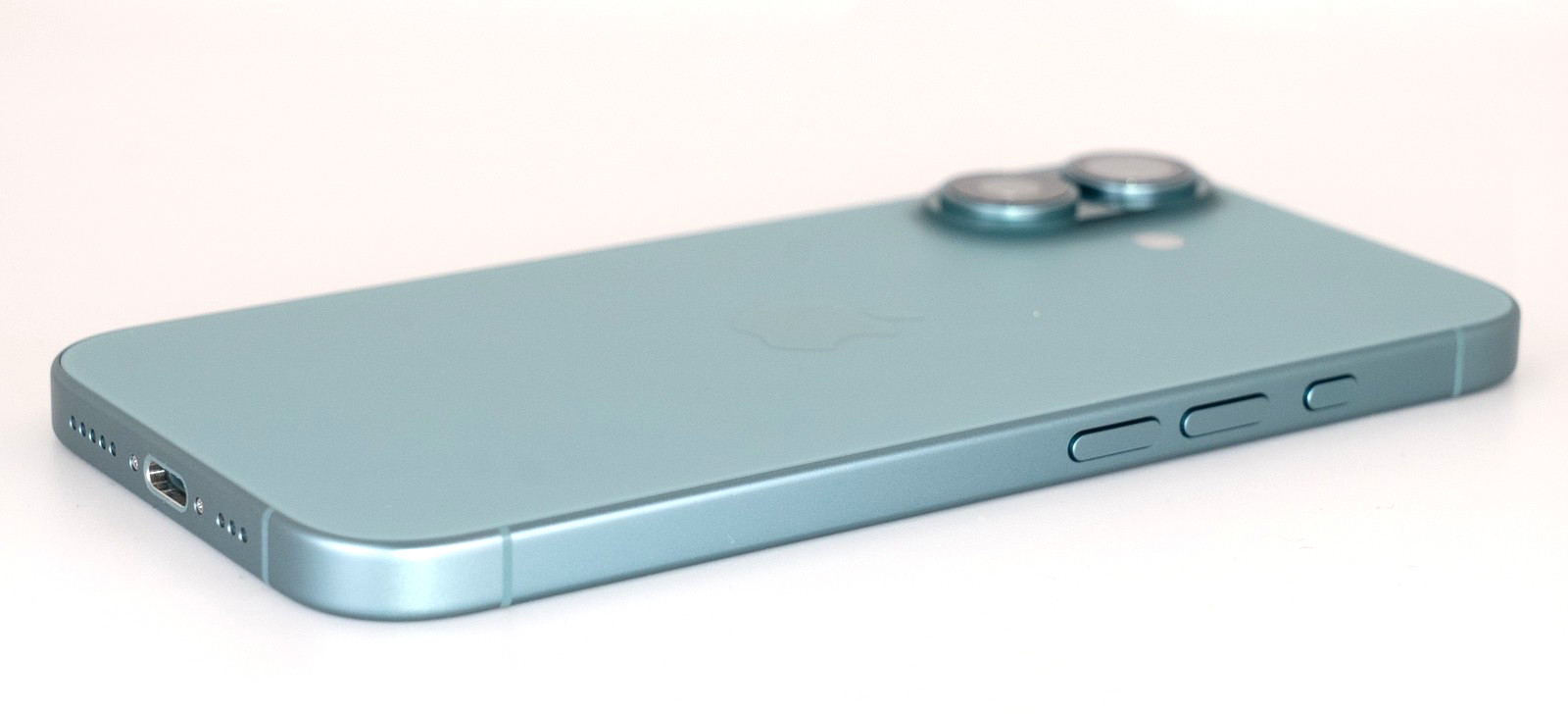 Apple iPhone 16 Factory Unlocked 128GB 96% Battery Health Teal Mint