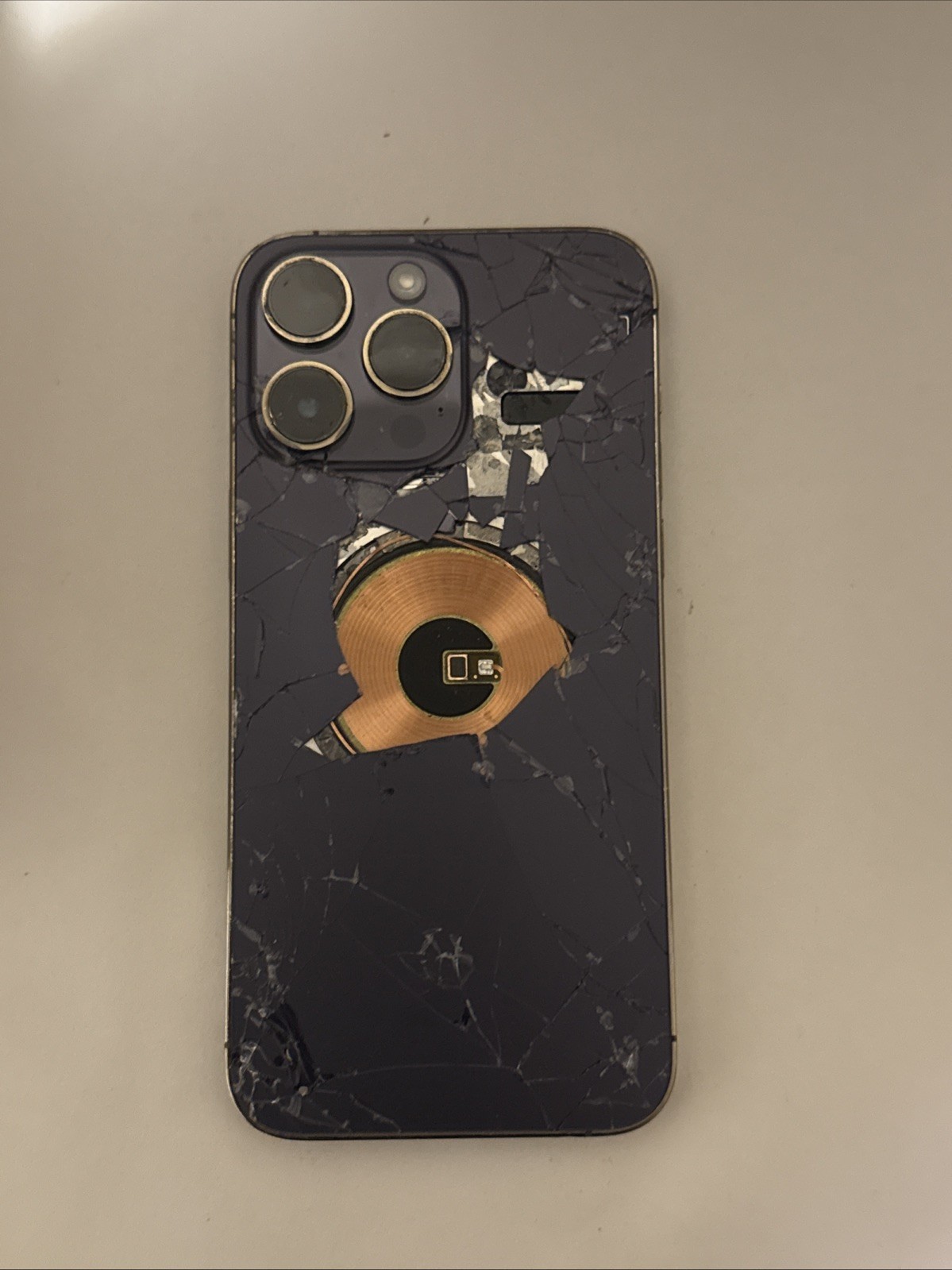 Apple iPhone 14 Pro Max – For Parts Only