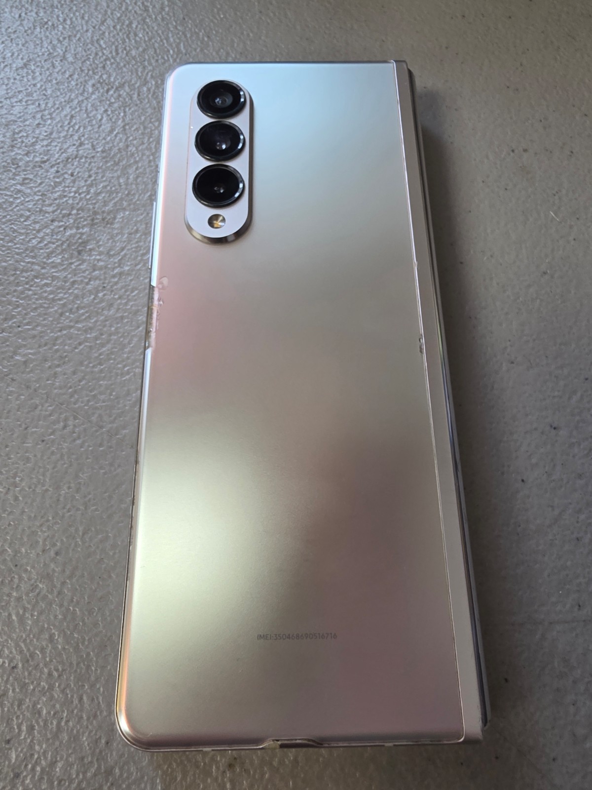 Samsung Galaxy Z Fold3 – 256 GB – Phantom Silver (Unlocked) Smartphone