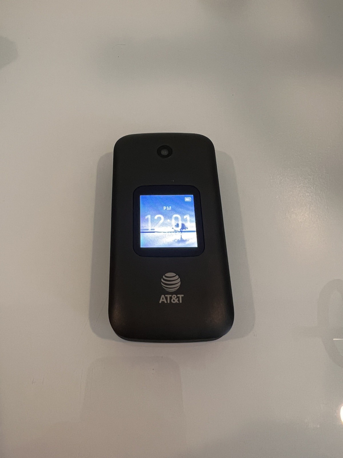 AT&T Alcatel 4052R 2.8″ 4GB Memory Smart Flip Phone – Black