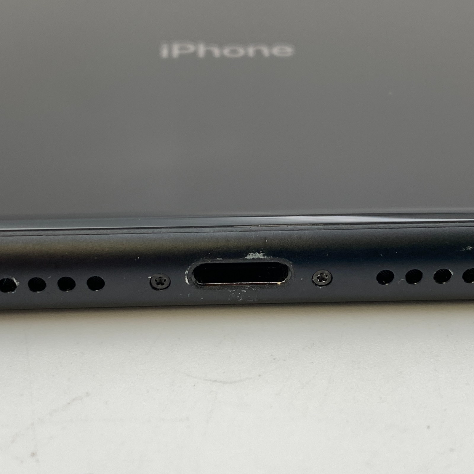 Apple iPhone XR – 128GB – Black (Unlocked) – Good Condition