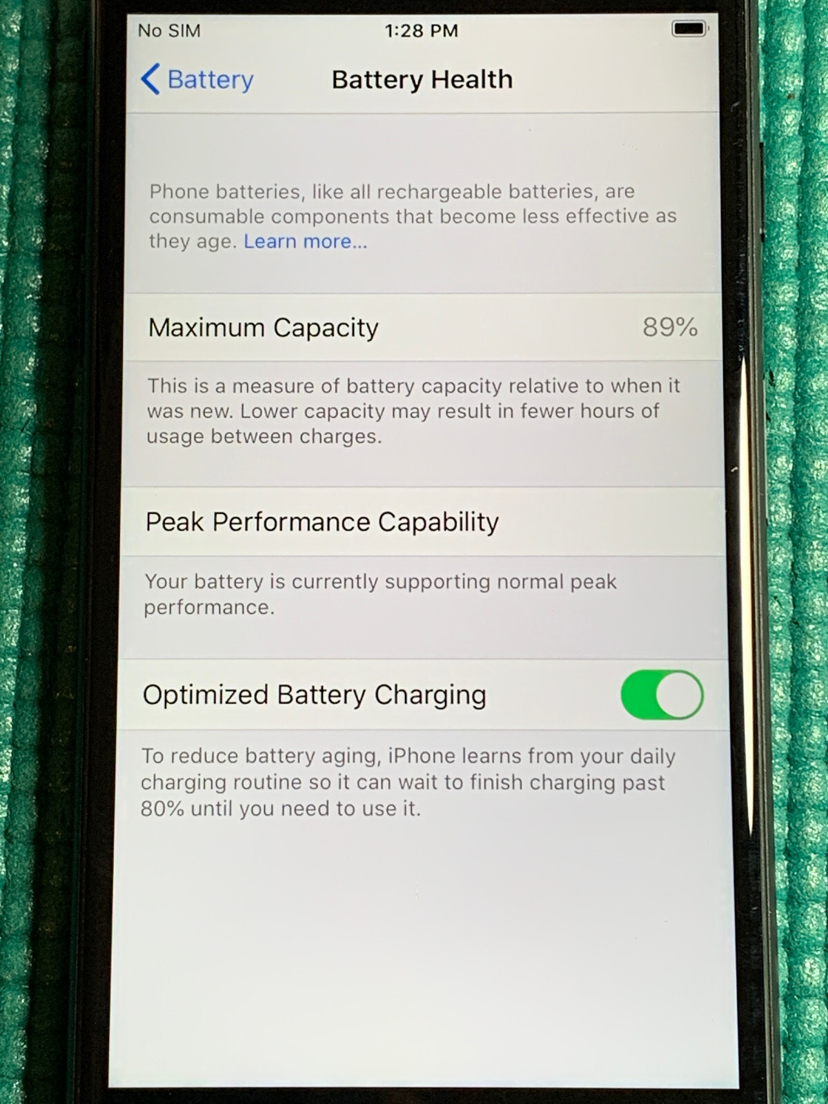 Apple iPhone 7 – 32GB – matt black (Unlocked) A1660 (CDMA + GSM)