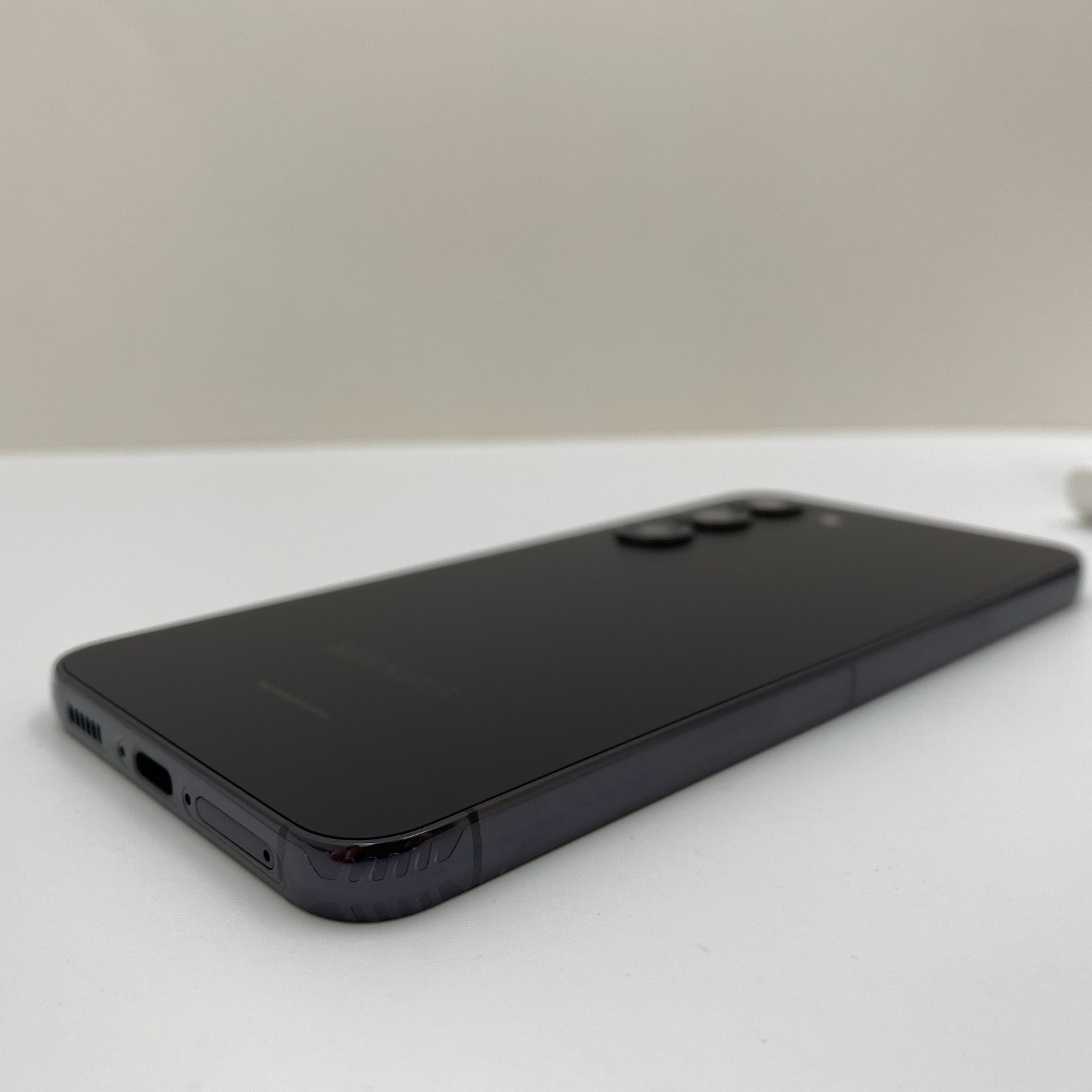 Samsung Galaxy S23 SM-S911U – 128GB – Phantom Black (Unlocked) – Open Box