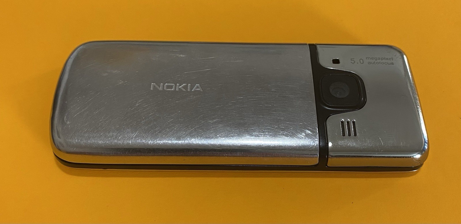 Nokia 6700 classic – 170 MB – Silver (Unlocked) 2.2″ Cellphone