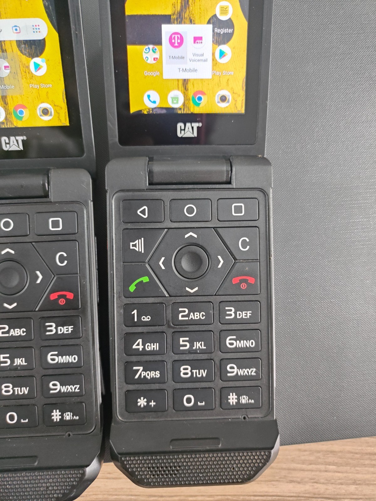 CAT S22 Rugged Flip Phone Unlocked T-Mobile 16GB Smart Cell Phone Tested Good
