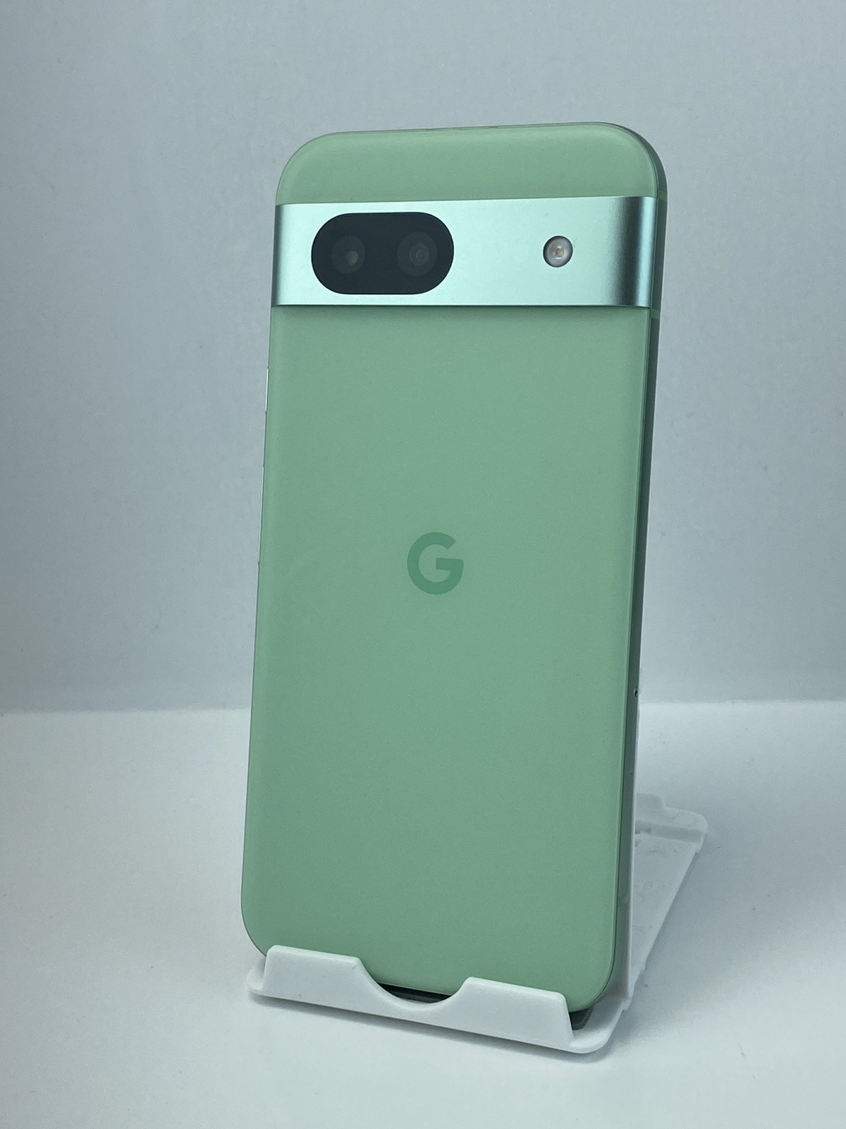 Google Pixel 8a G8HHN 128GB Aloe Pristine condition Verizon+GSM Unlocked
