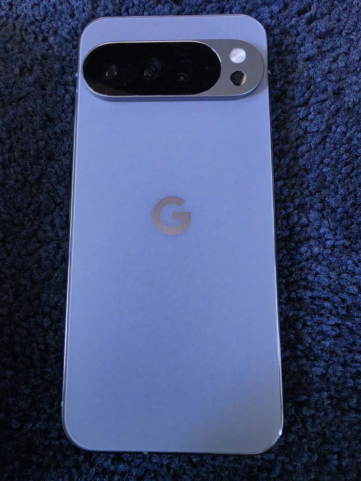 Google Pixel 10 Pro XL – 256 GB – Moonstone (Unlocked)