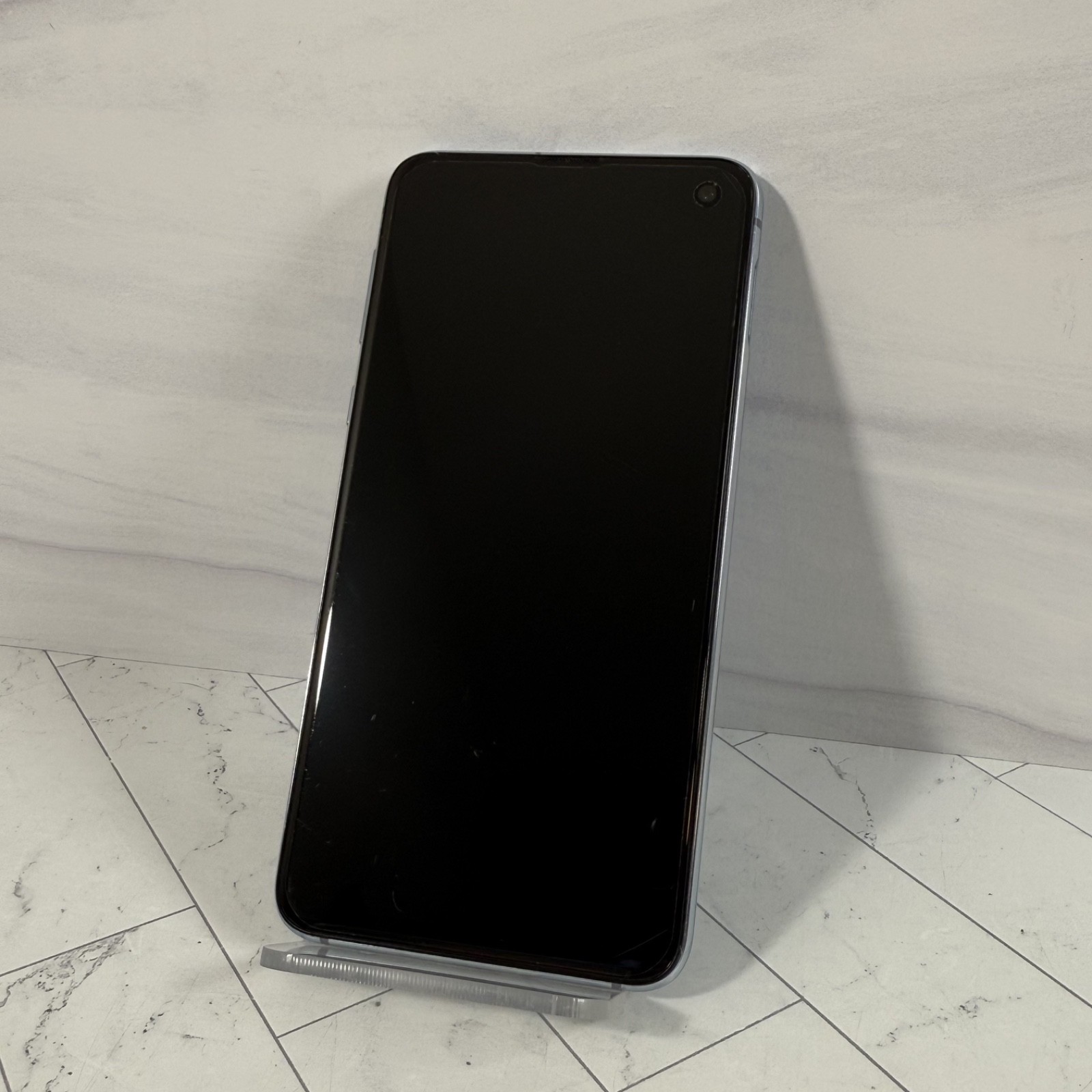 Samsung Galaxy S10e 128GB Prism Blue G970U Unlocked AT&T Verizon T-Mobile #H16