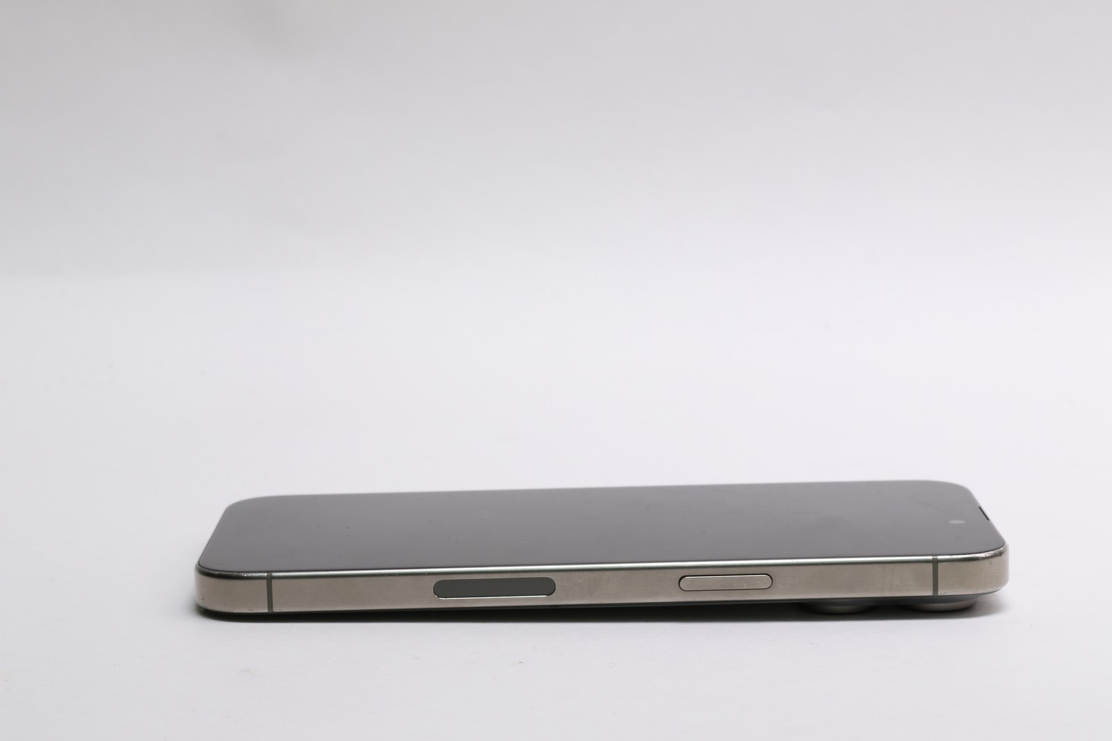 iPhone 15 Pro Max, 256GB, Unlocked, Natural Titanium, MU683LL/A