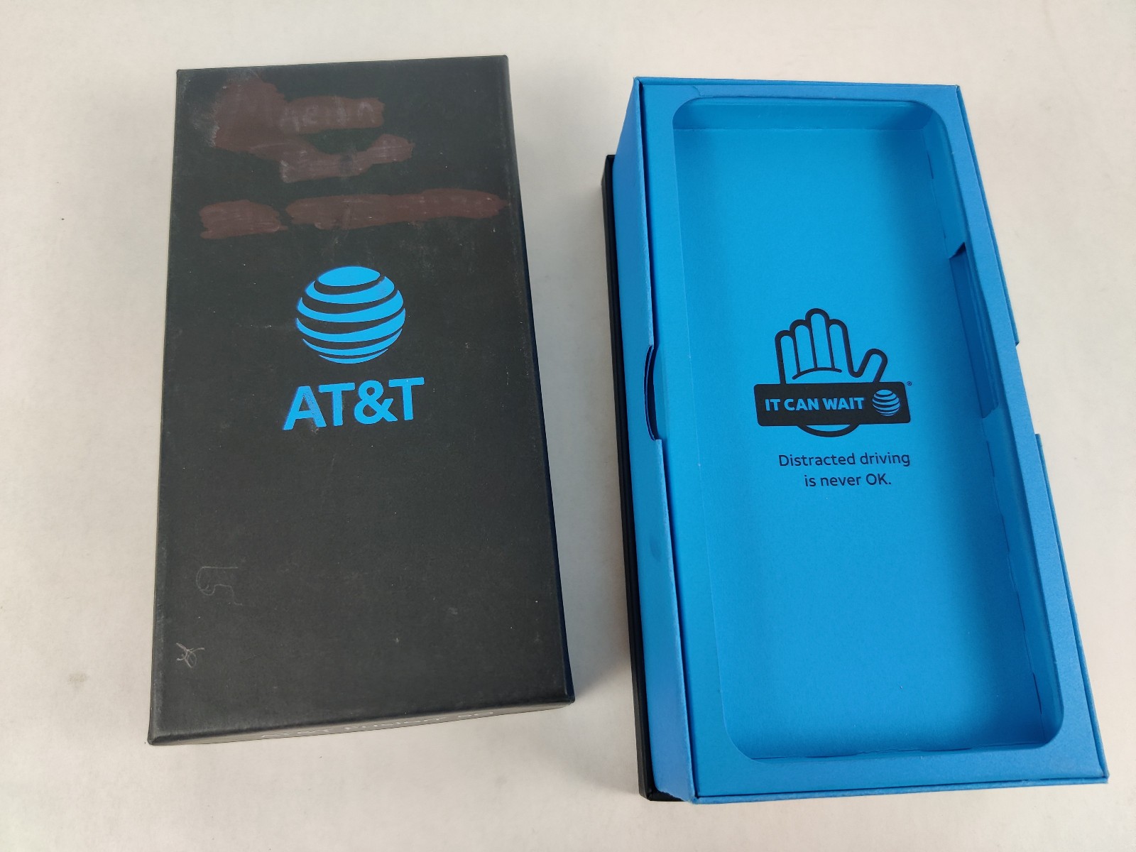 (USED) AT&T Fusion 5G (EA211005) 64GB – Silver (AT&T) Smartphone – Clean IMEI