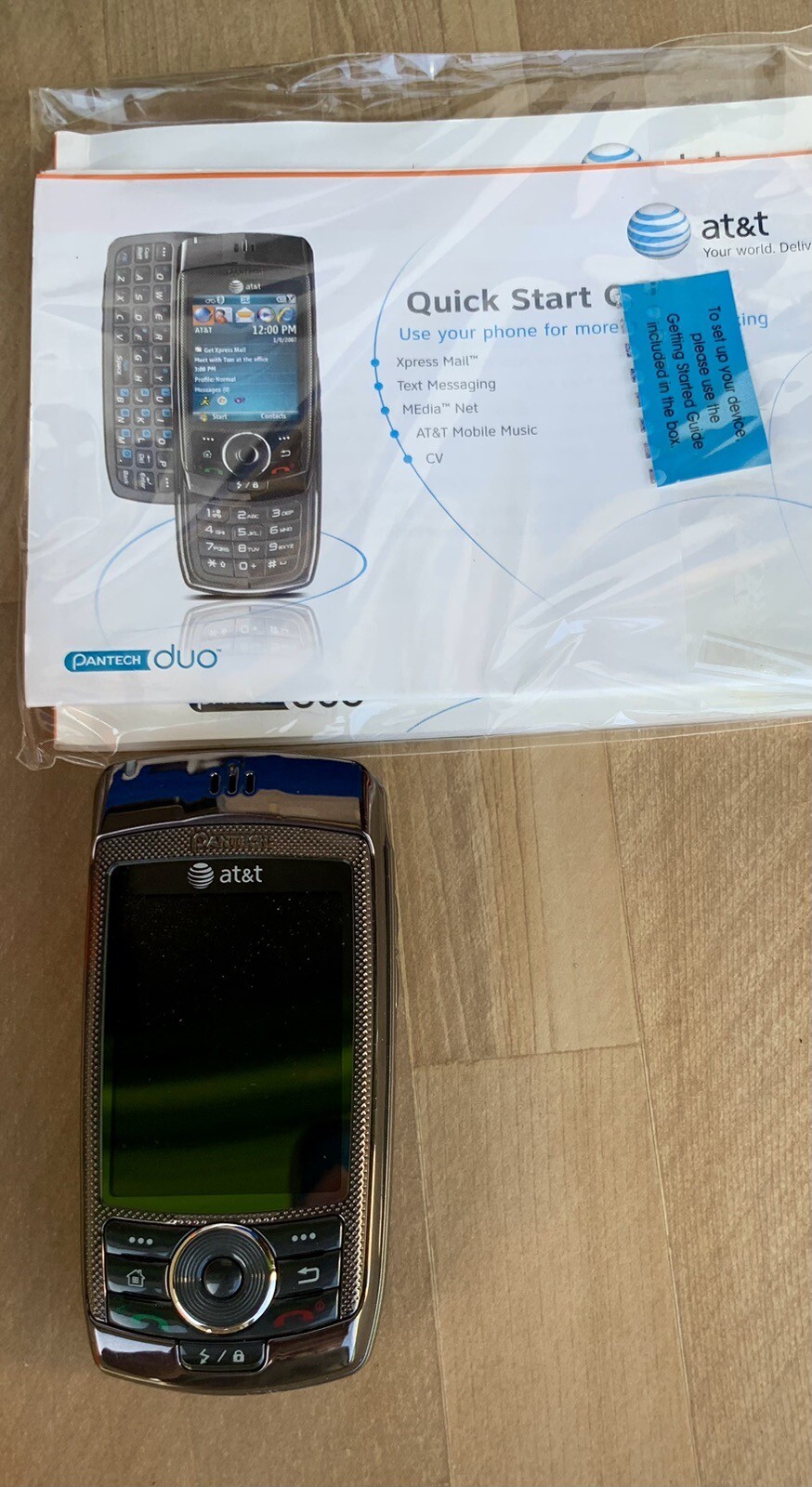 Collectible: Samsung Mythic SGH-A897 – Black Cellular Phone – UNLOCKED