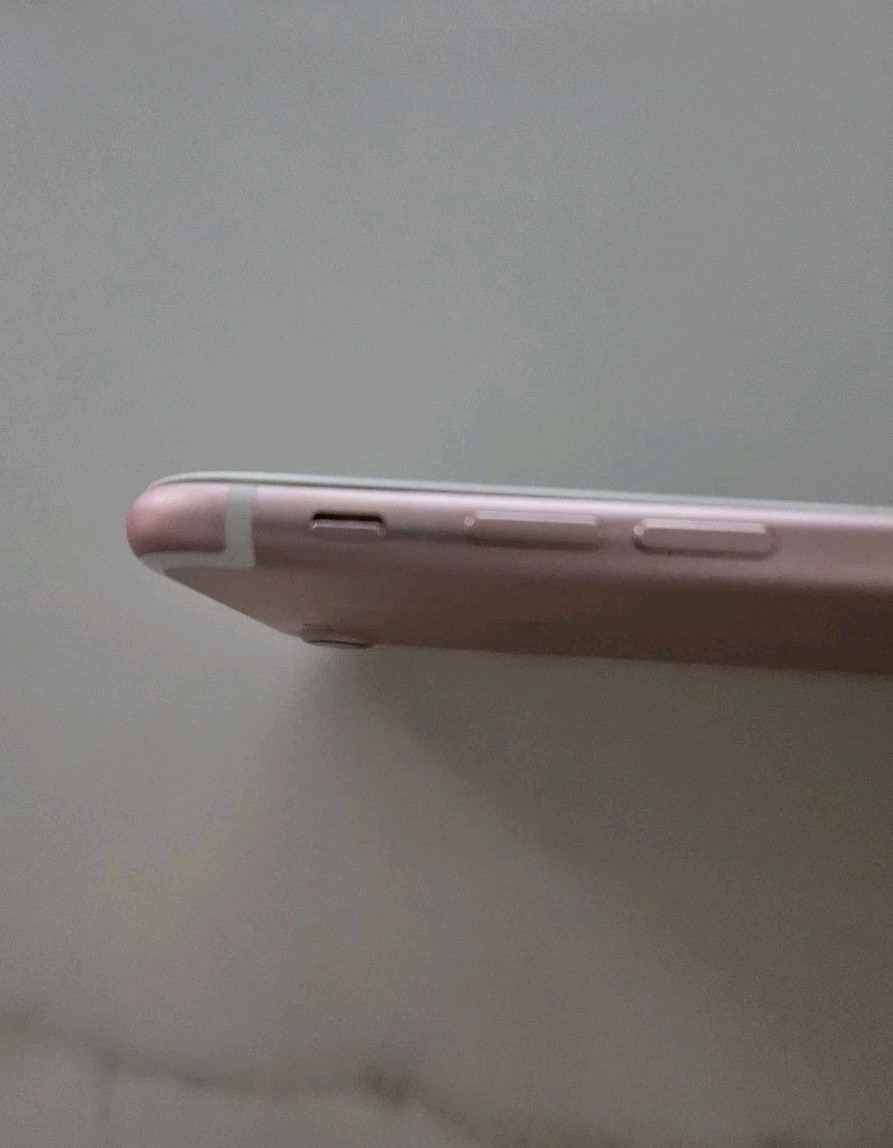 Apple iPhone 7 – 128GB (AT&T) ROSE GOLD **READ**