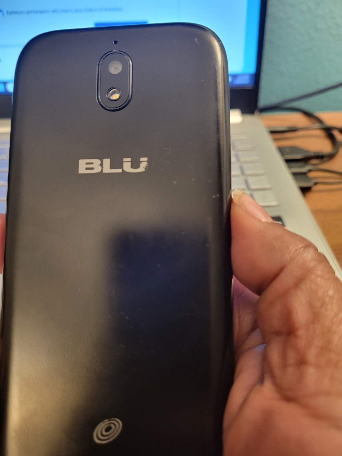 BLU View 3 – B140DL – 32GB – Black (Total Wireless) Android Smartphone W/TikTok