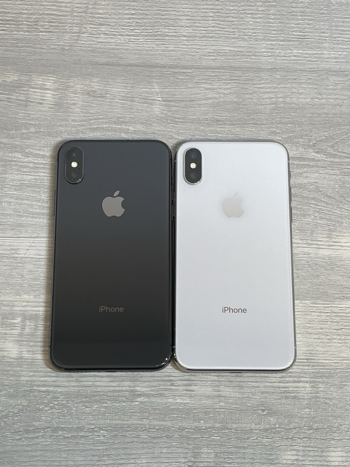 Apple iPhone X 64GB 256GB – Unlocked AT&T T-mobile Verizon – All Colors