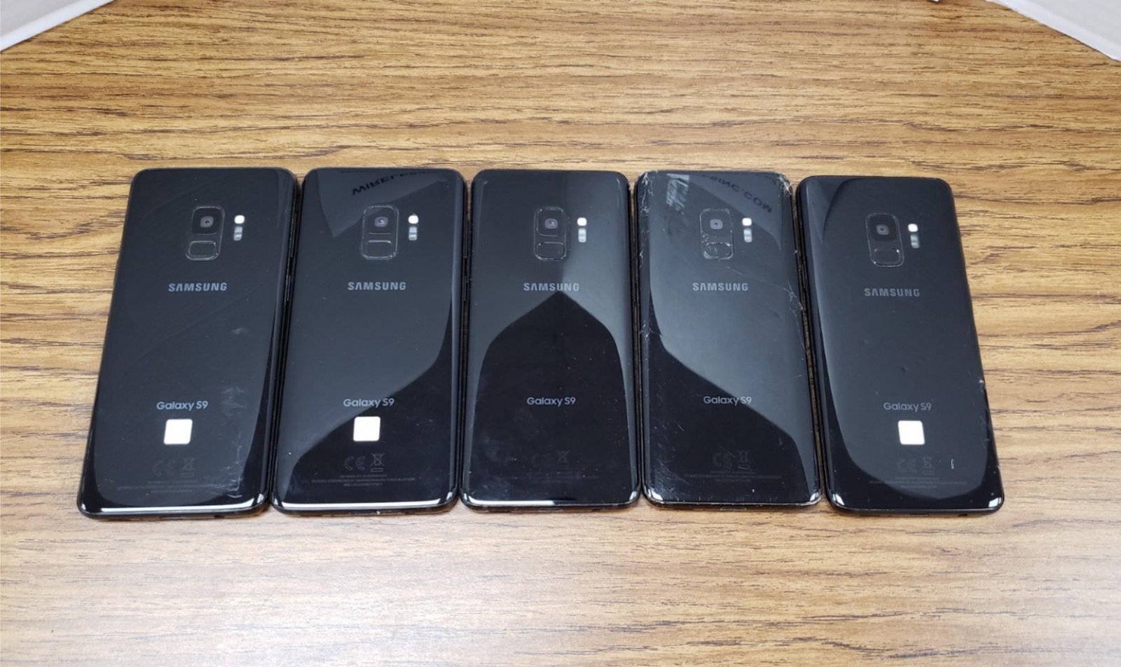 Lot of 5 cracked glass Samsung Galaxy S9 64 GB Unlocked N53